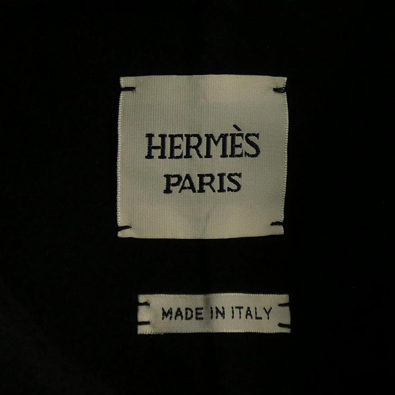 エルメス HERMES ダブルフェイス クルードセル ラムスキンボタン 4E0102DA コート