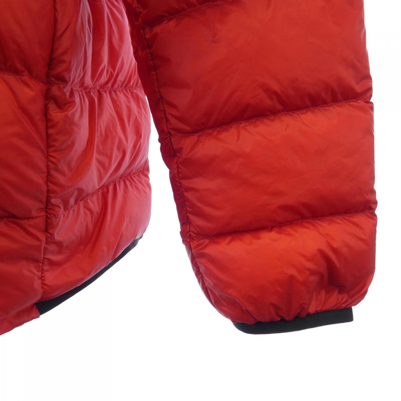 モンクレール MONCLER ダウンジャケット