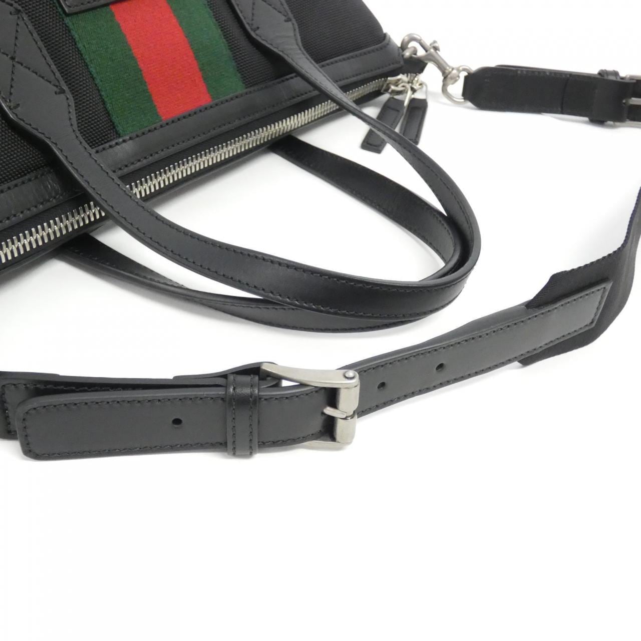 Gucci 630923 KWT7N包