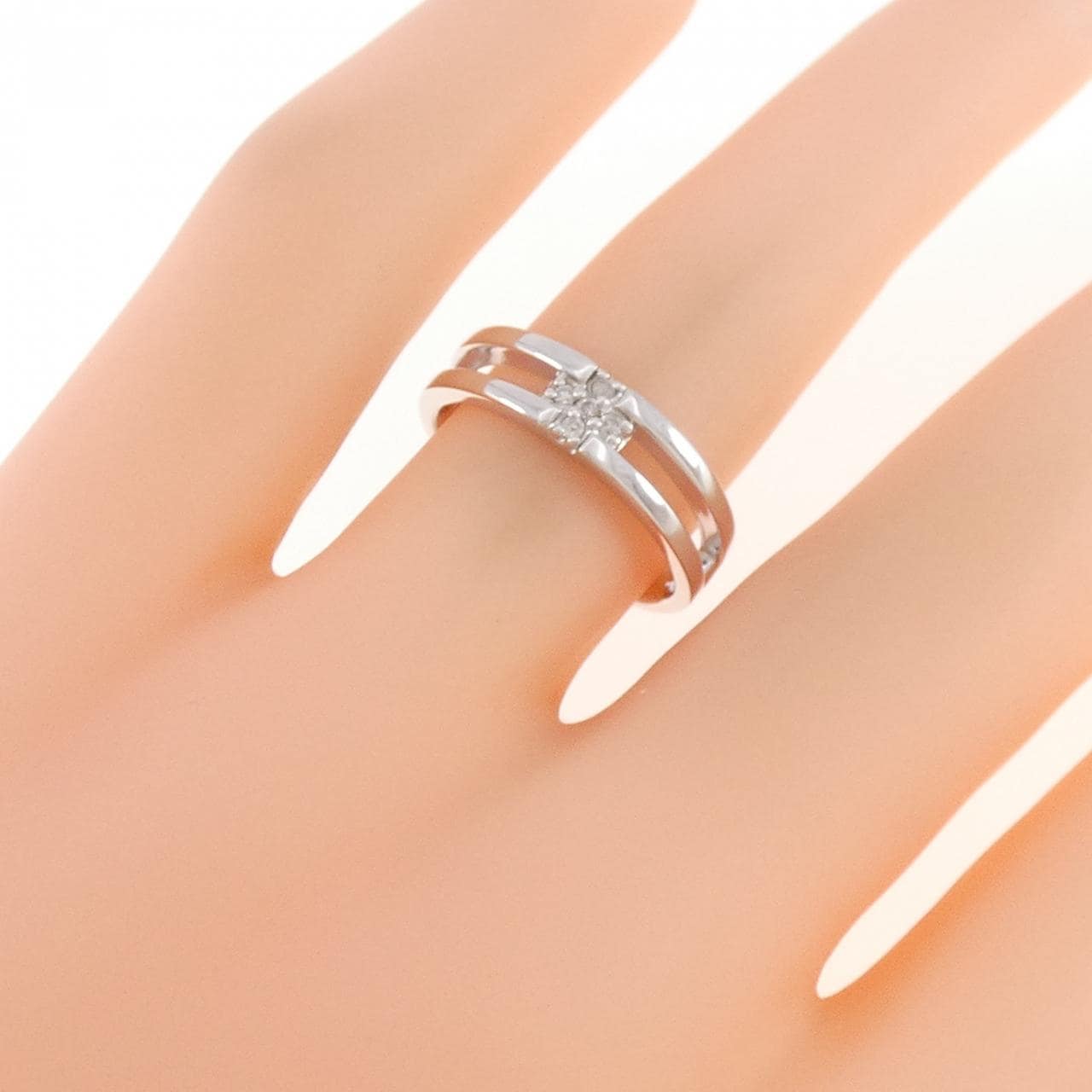 K18WG ダイヤモンド リング 0.04CT