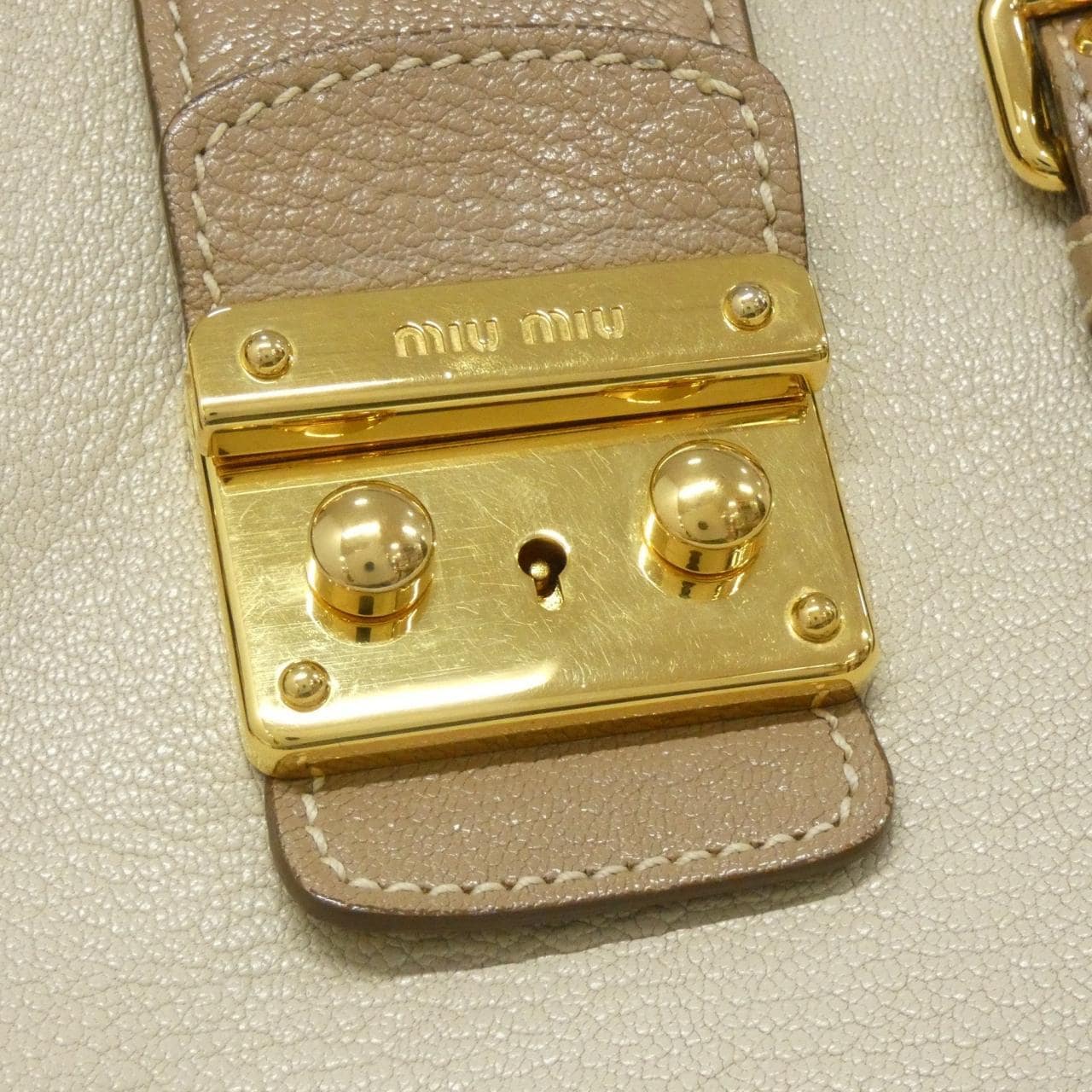 ミュウミュウ RN799C バッグ