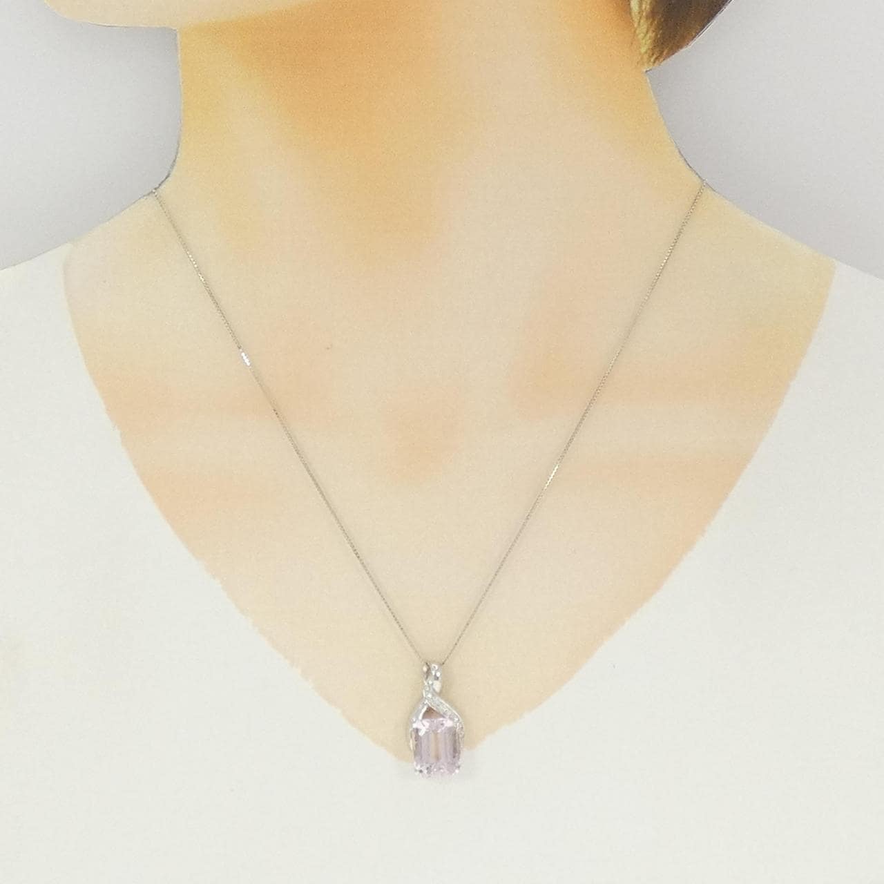 PT900/PT850 クンツァイト ネックレス 6.65CT