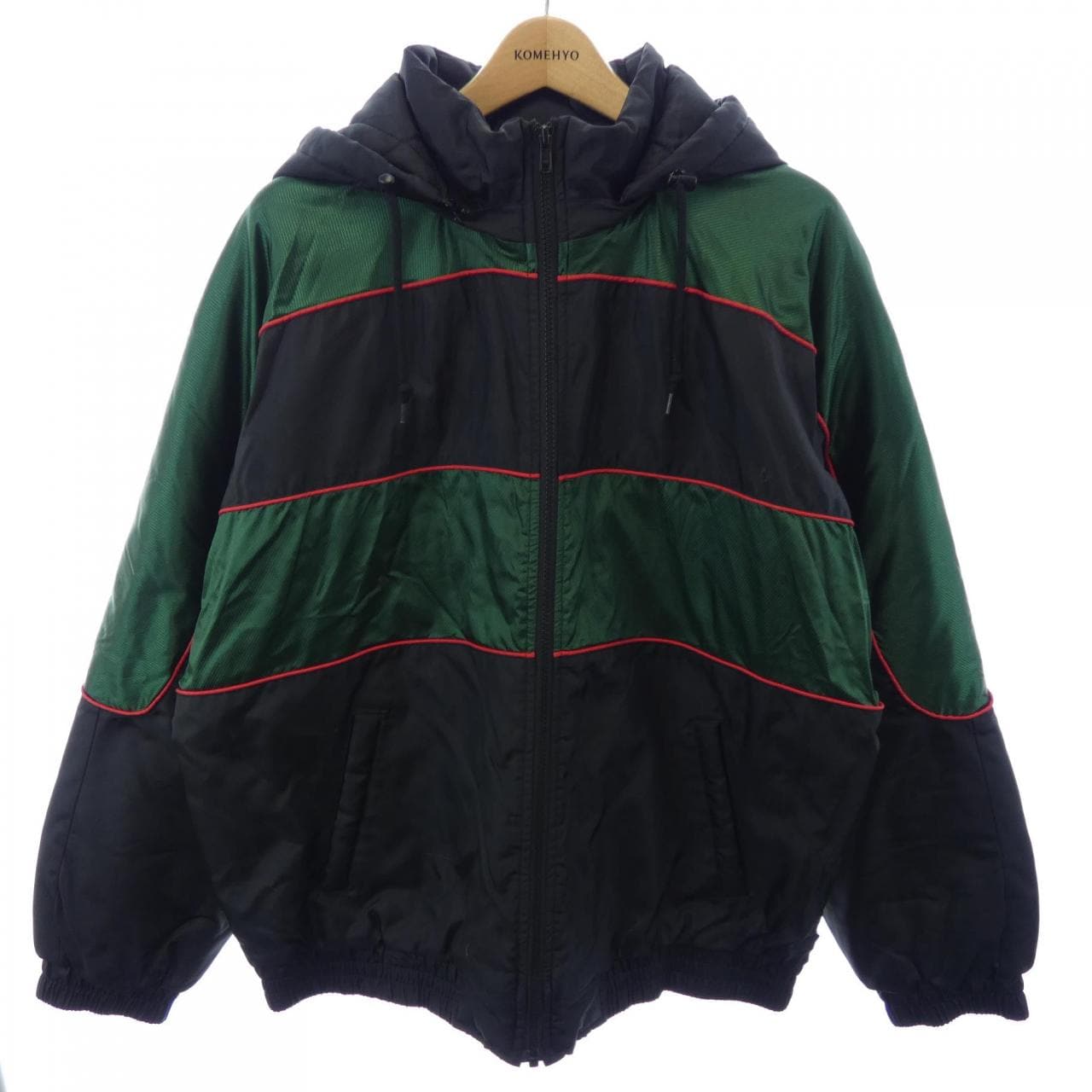 シュプリーム SUPREME SPORTS PIPING PUFFY ジャケット