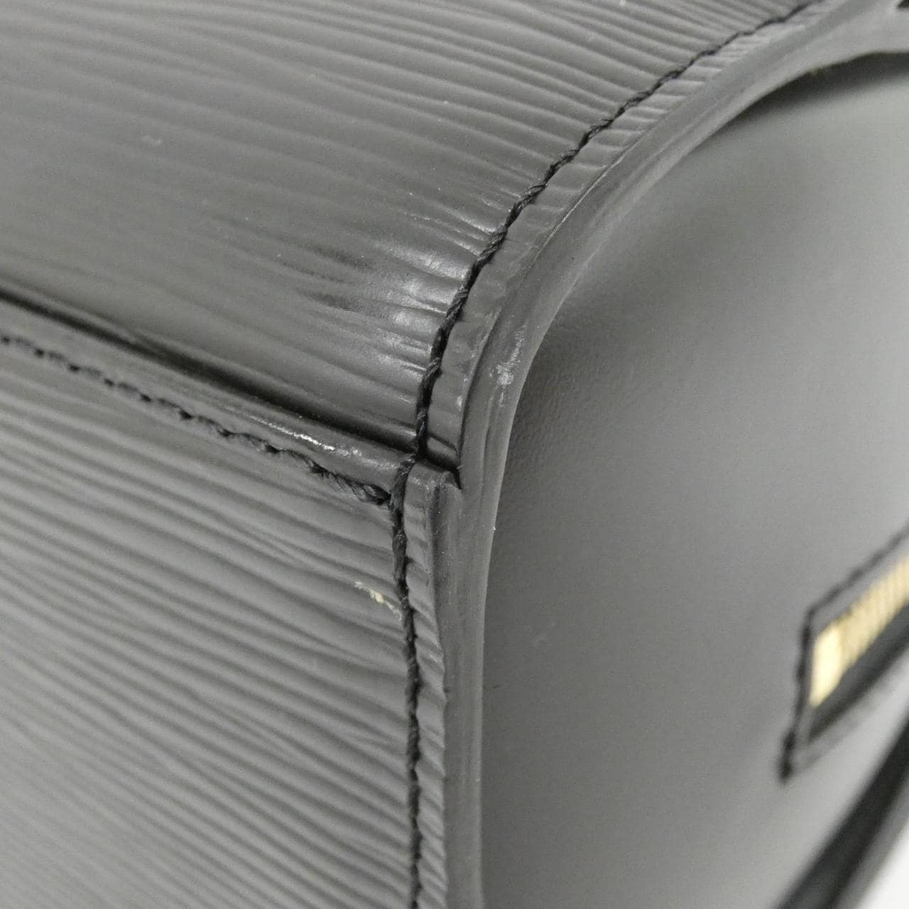 [vintage] LOUIS VUITTON Epi Pont Neuf M52052 包