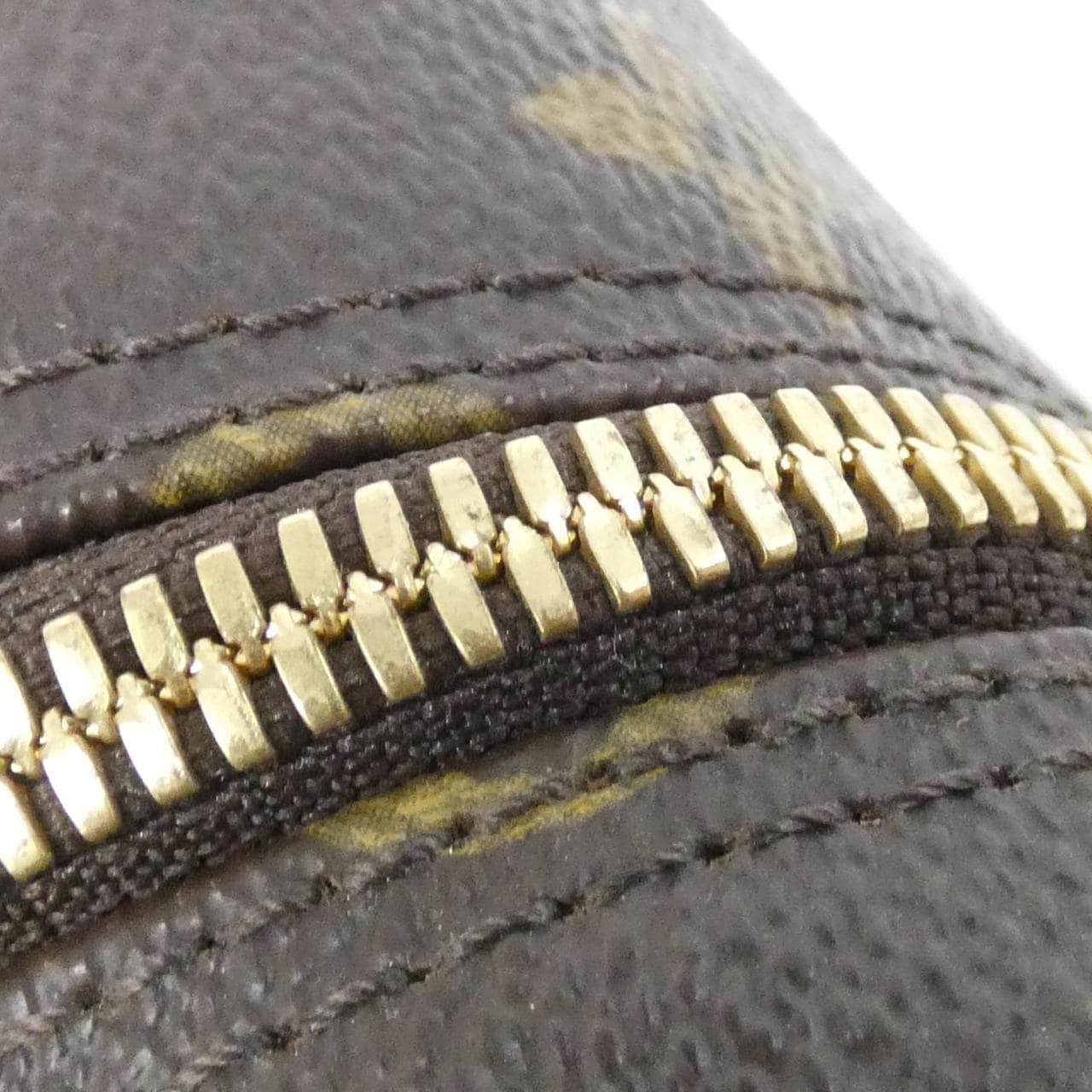 ルイヴィトン モノグラム シテ MM M51182 ショルダーバッグ