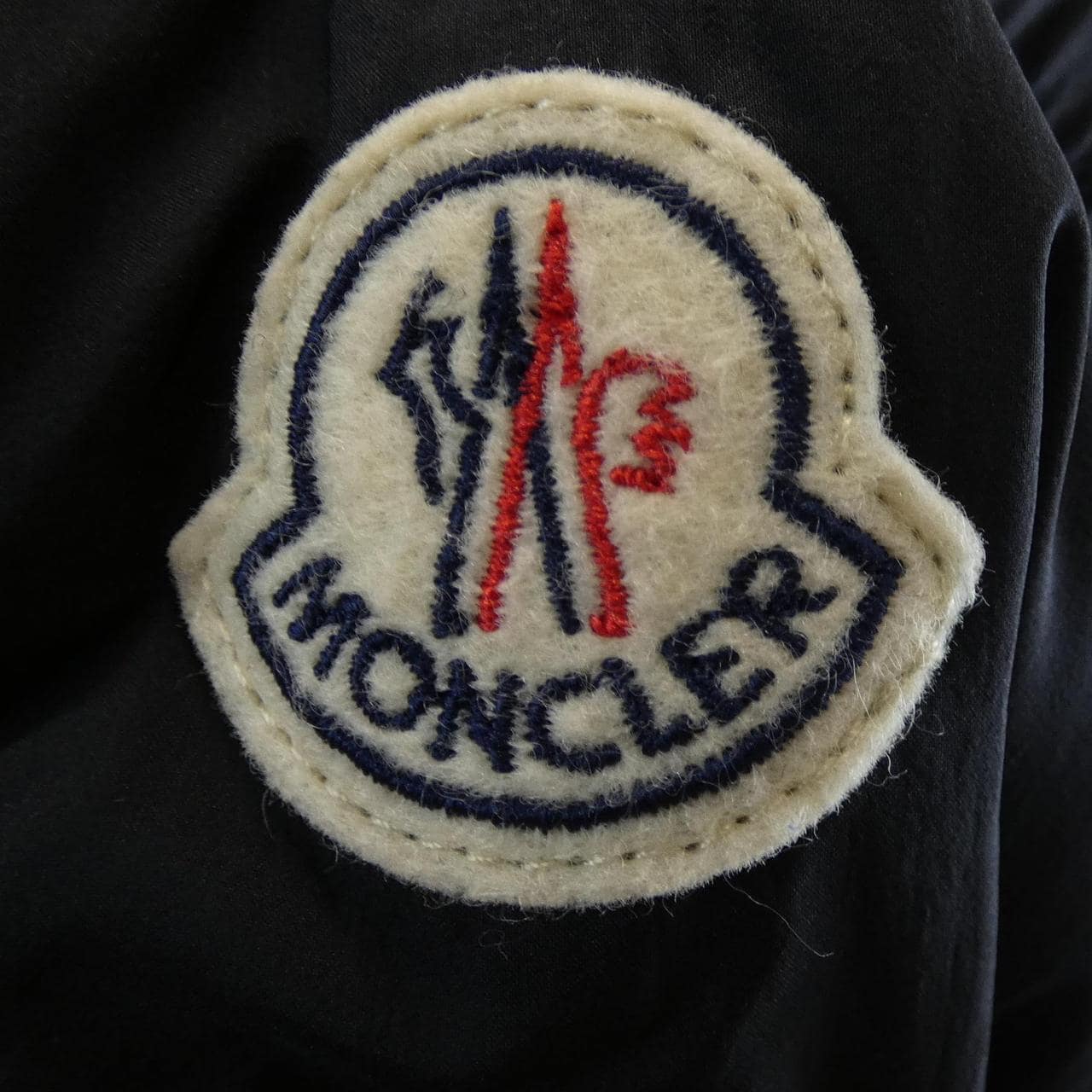 モンクレール MONCLER GOELAND ダウンジャケット