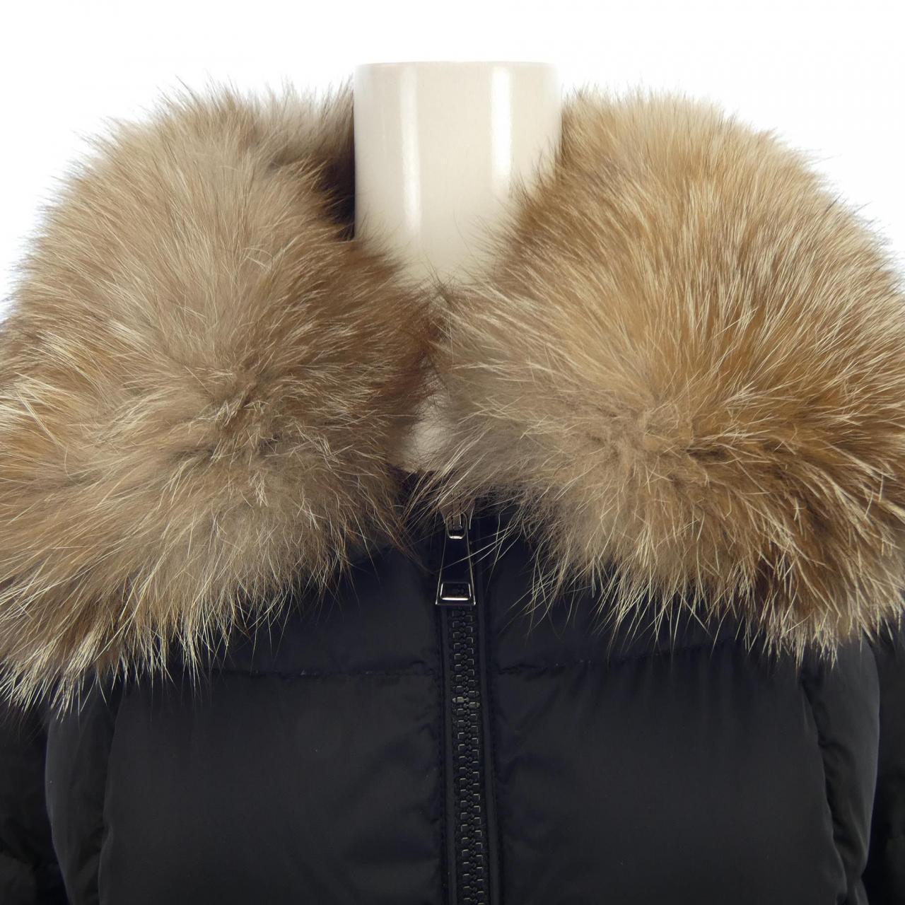 MONCLER MONCLER Down Coat