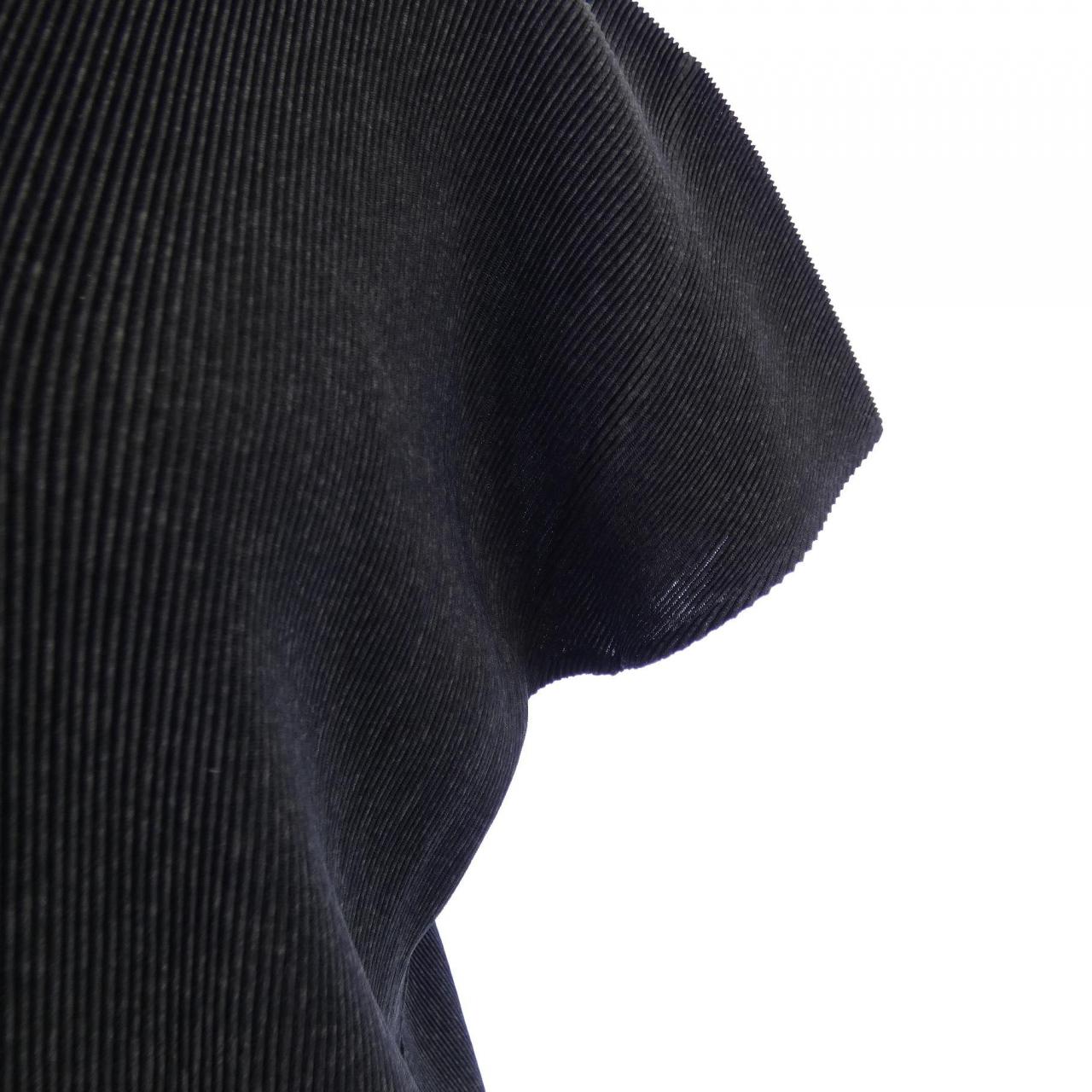 プリーツプリーズ PLEATS PLEASE PP02FK102 トップス