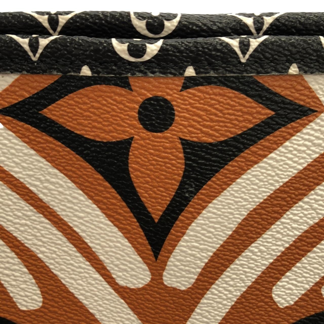 ルイヴィトン LVクラフティ ネヴァーフル MM M56584 バッグ