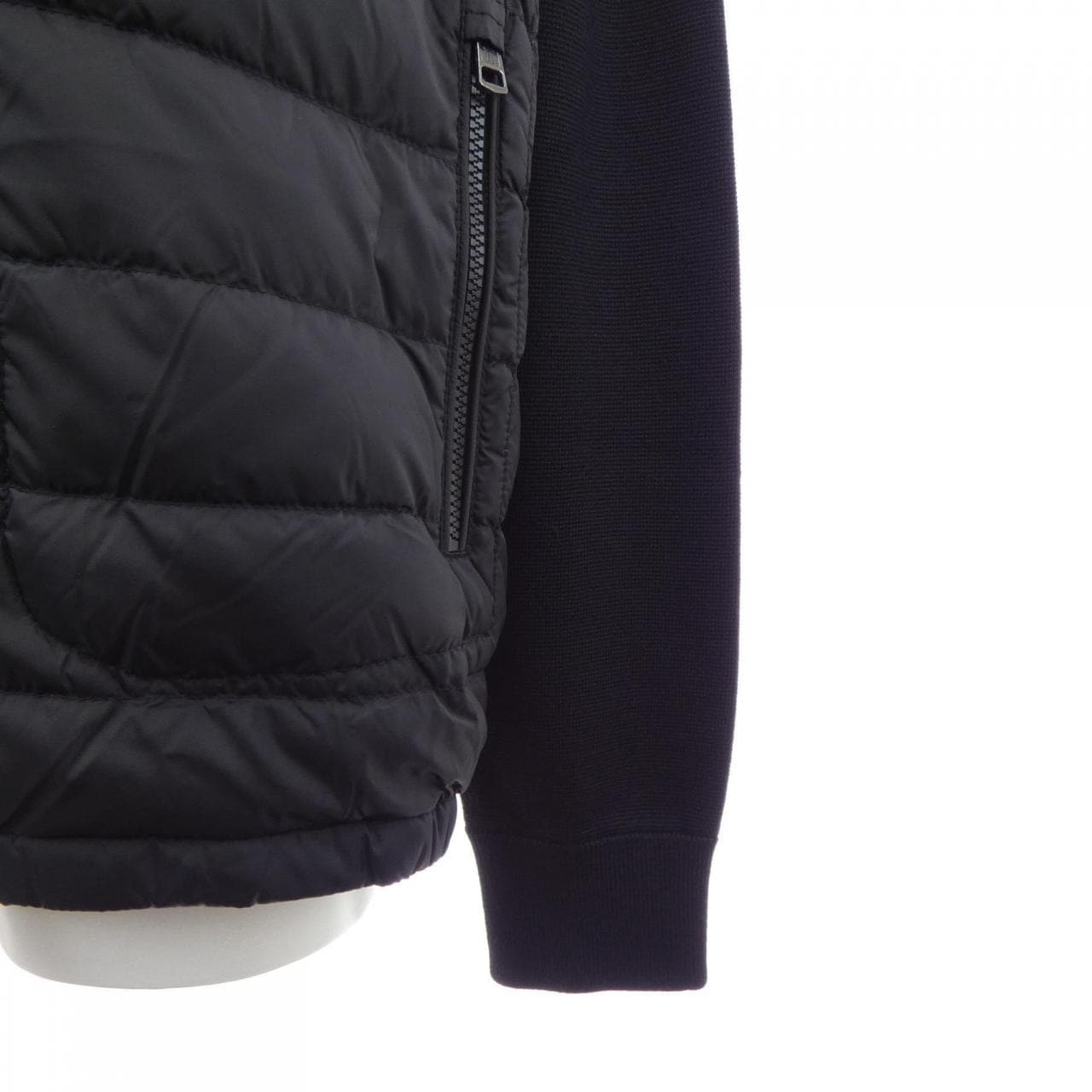 【新品】モンクレール MONCLER 20919B50700 A9341 ダウンジャケット