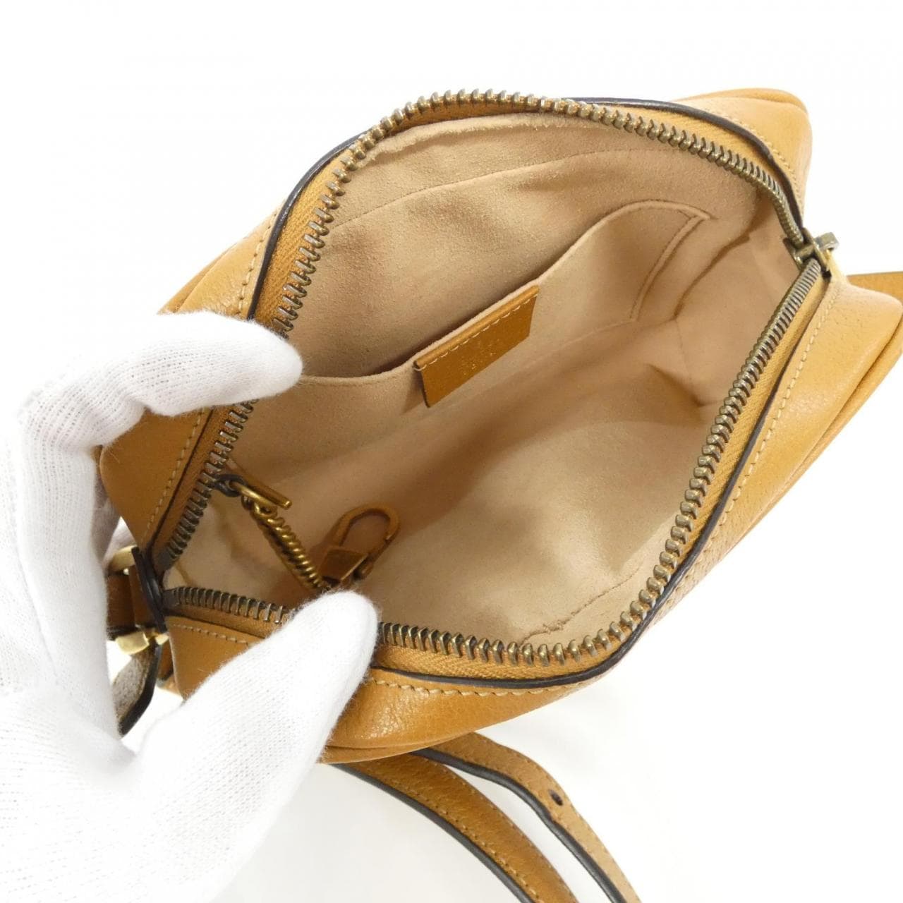 グッチ 602536 HWUBM ショルダーバッグ