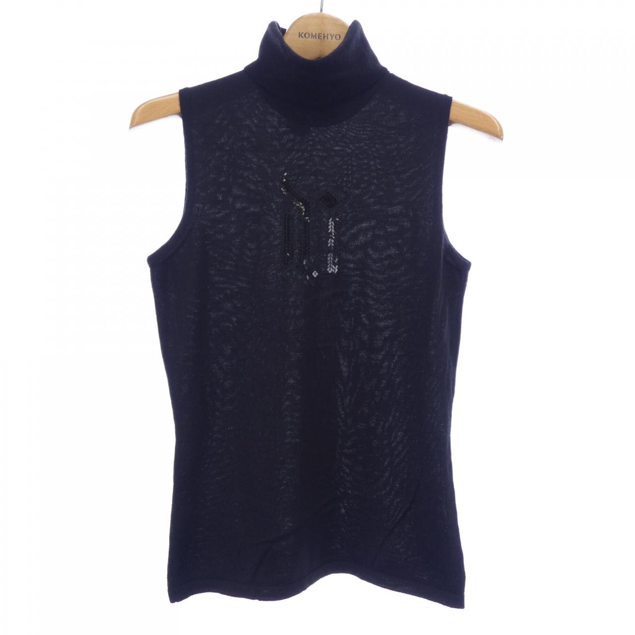 ジャンニヴェルサーチ GIANNI VERSACE トップス