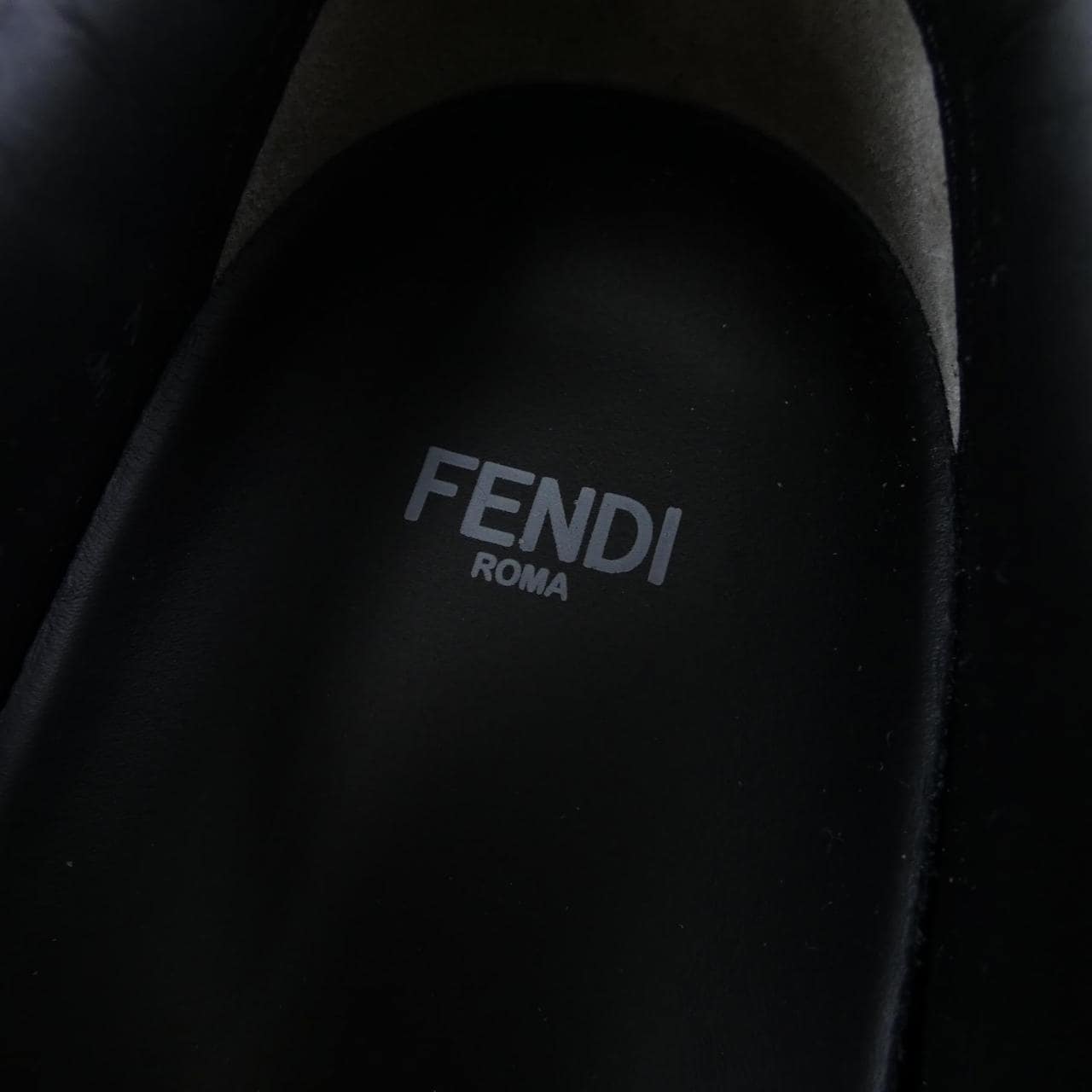 フェンディ FENDI スニーカー