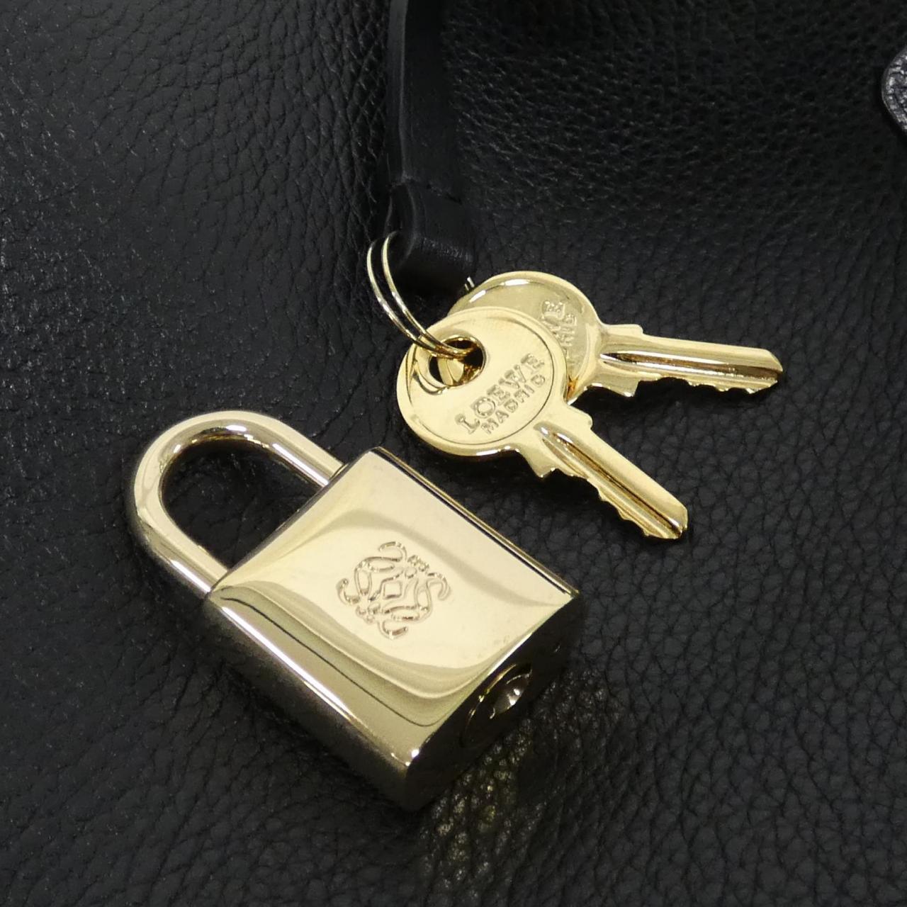 ロエベ アマソナ 36cm 352 79 A22 バッグ