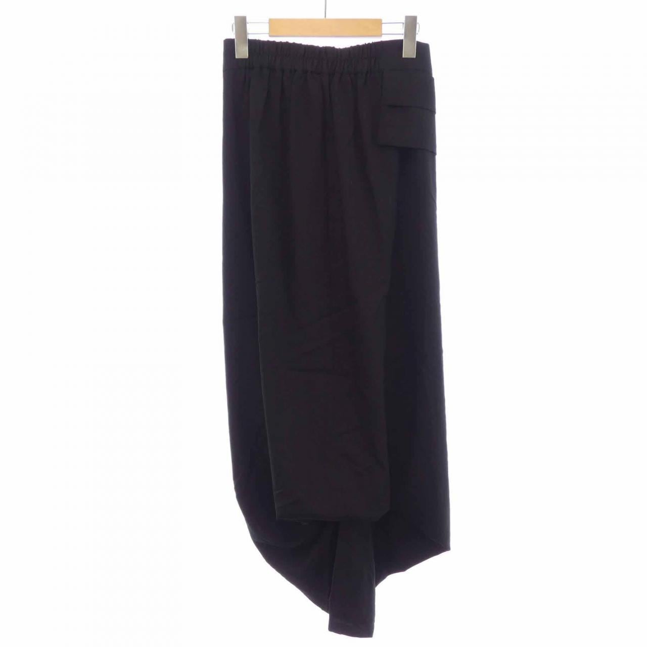 ヴィヴィアンタム VIVIENNE TAM パンツ