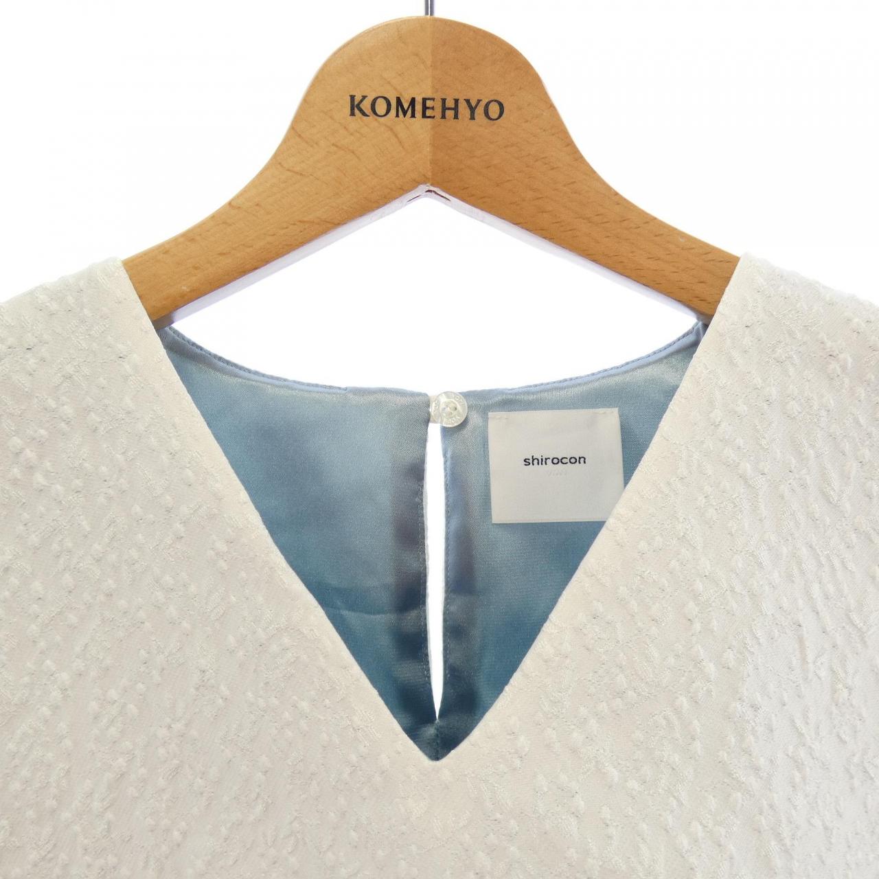 ヨリ yori トップス