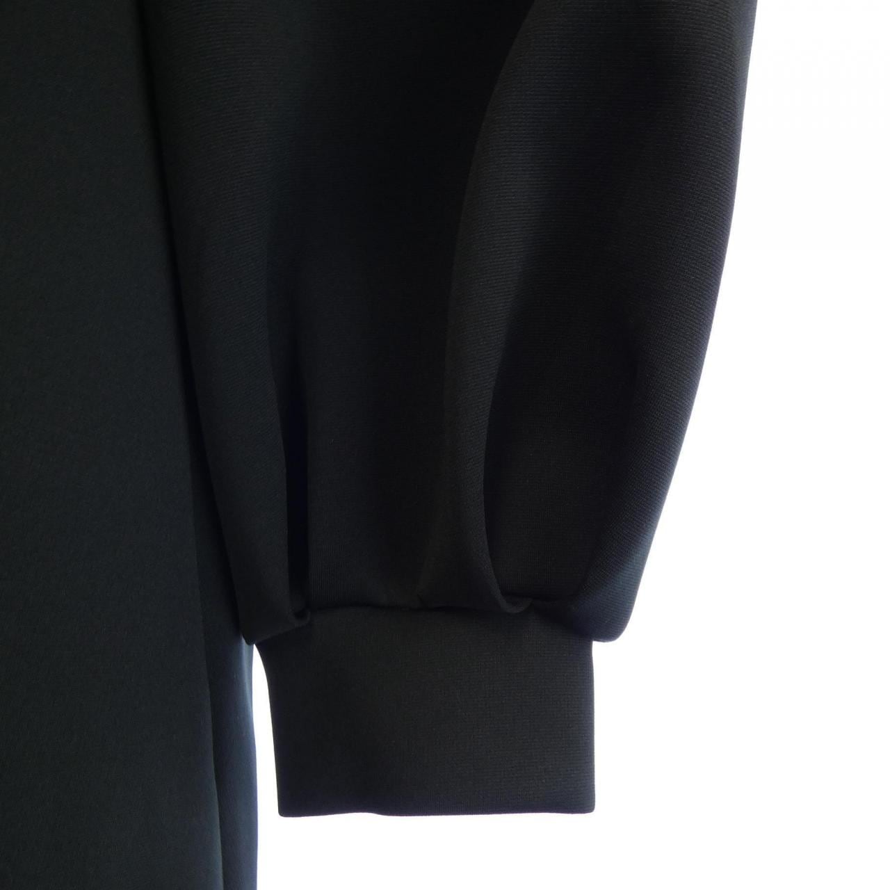 バーニーズニューヨーク BARNEYS NEW YORK トップス