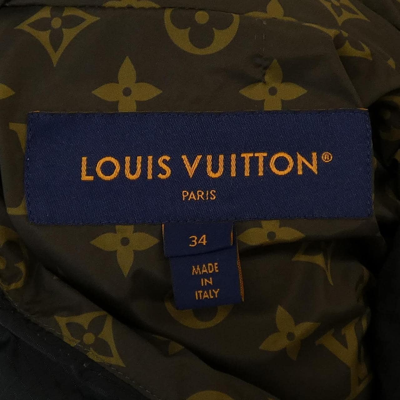 ルイヴィトン LOUIS VUITTON ロングスリーブピローパッファージャケット FOOW21E54 ダウンジャケット