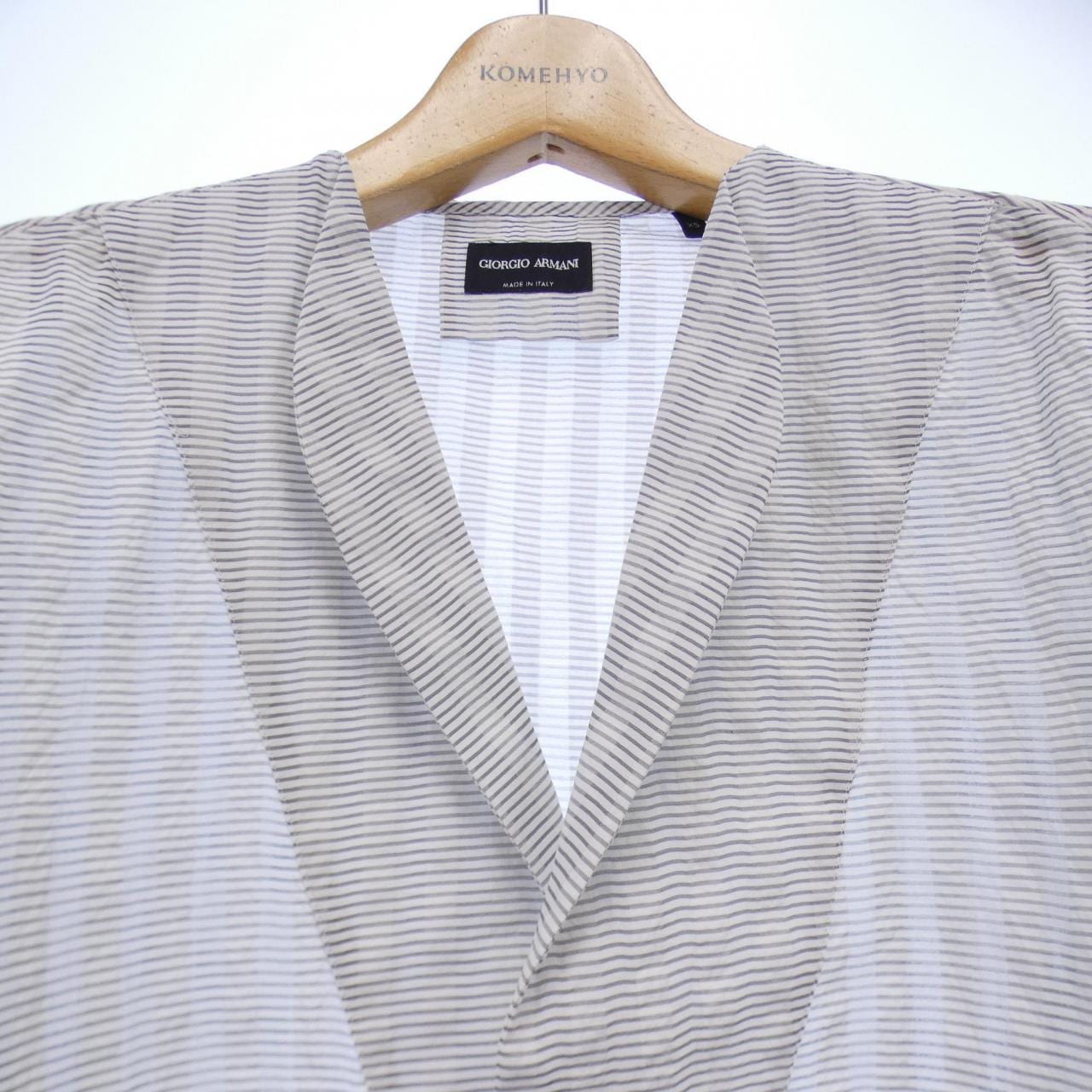 ジョルジオ アルマーニ GIORGIO ARMANI トップス