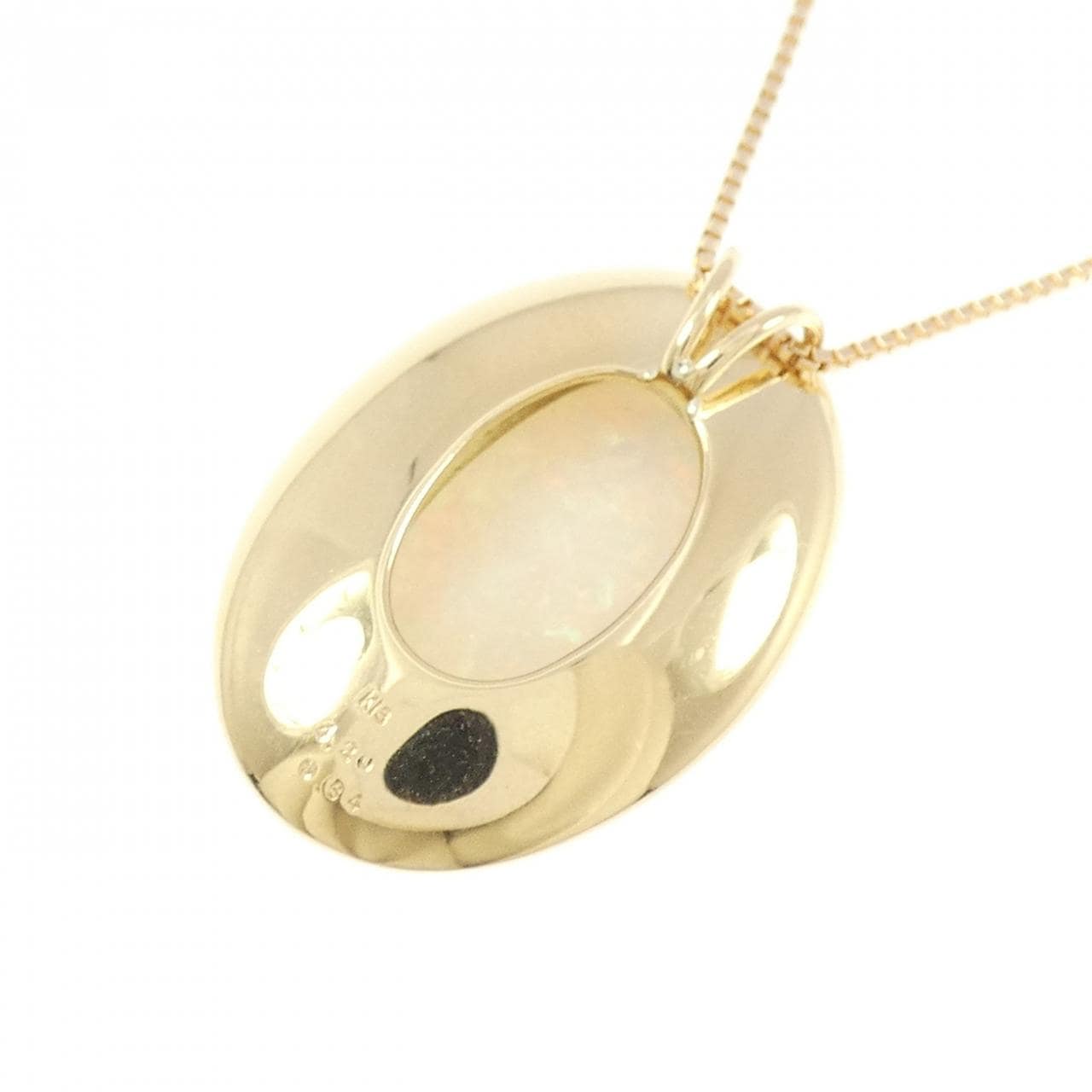 K18YG オパール ネックレス 4.20CT