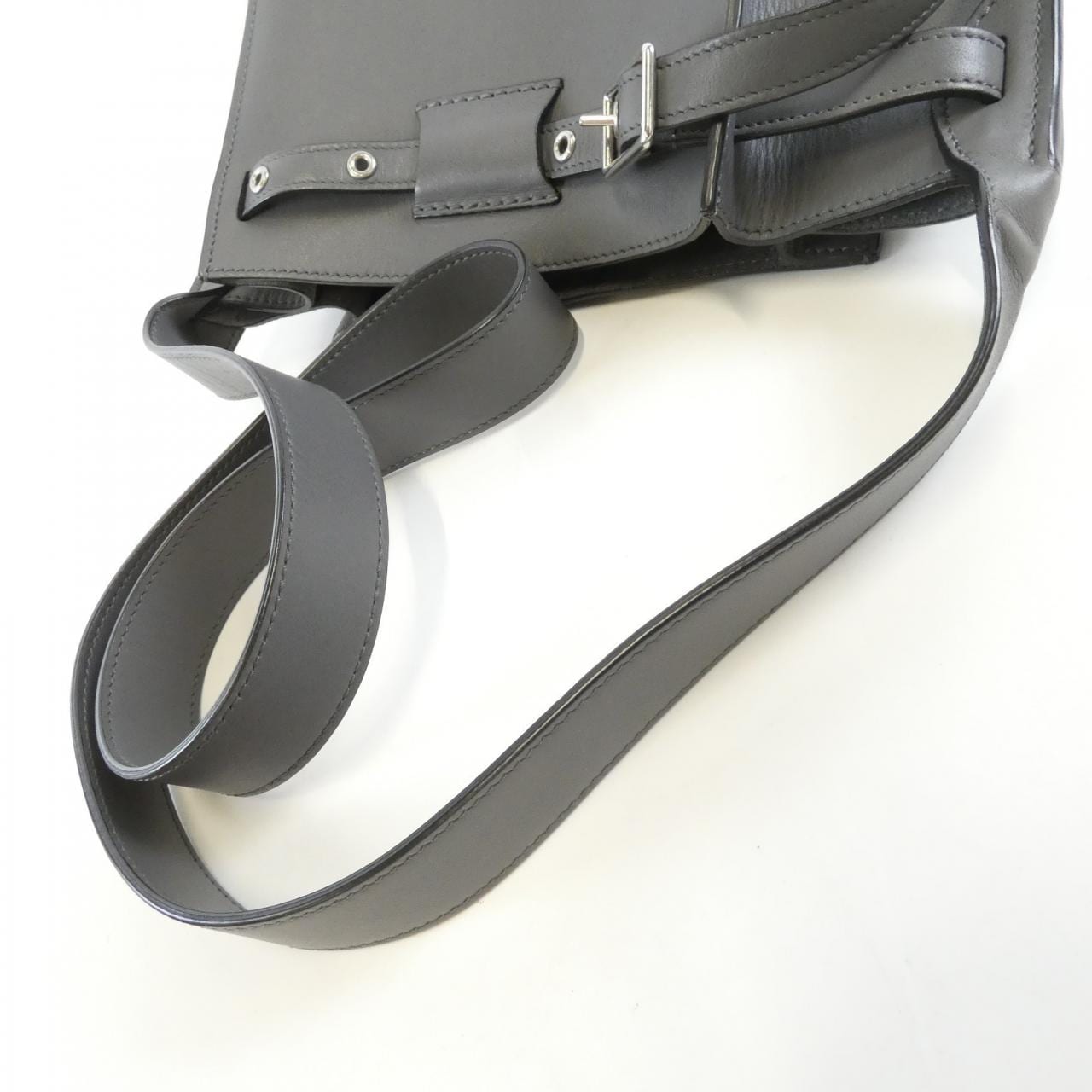 セリーヌ ビッグ バケットア ロング ストラップ 189343A4T ショルダーバッグ