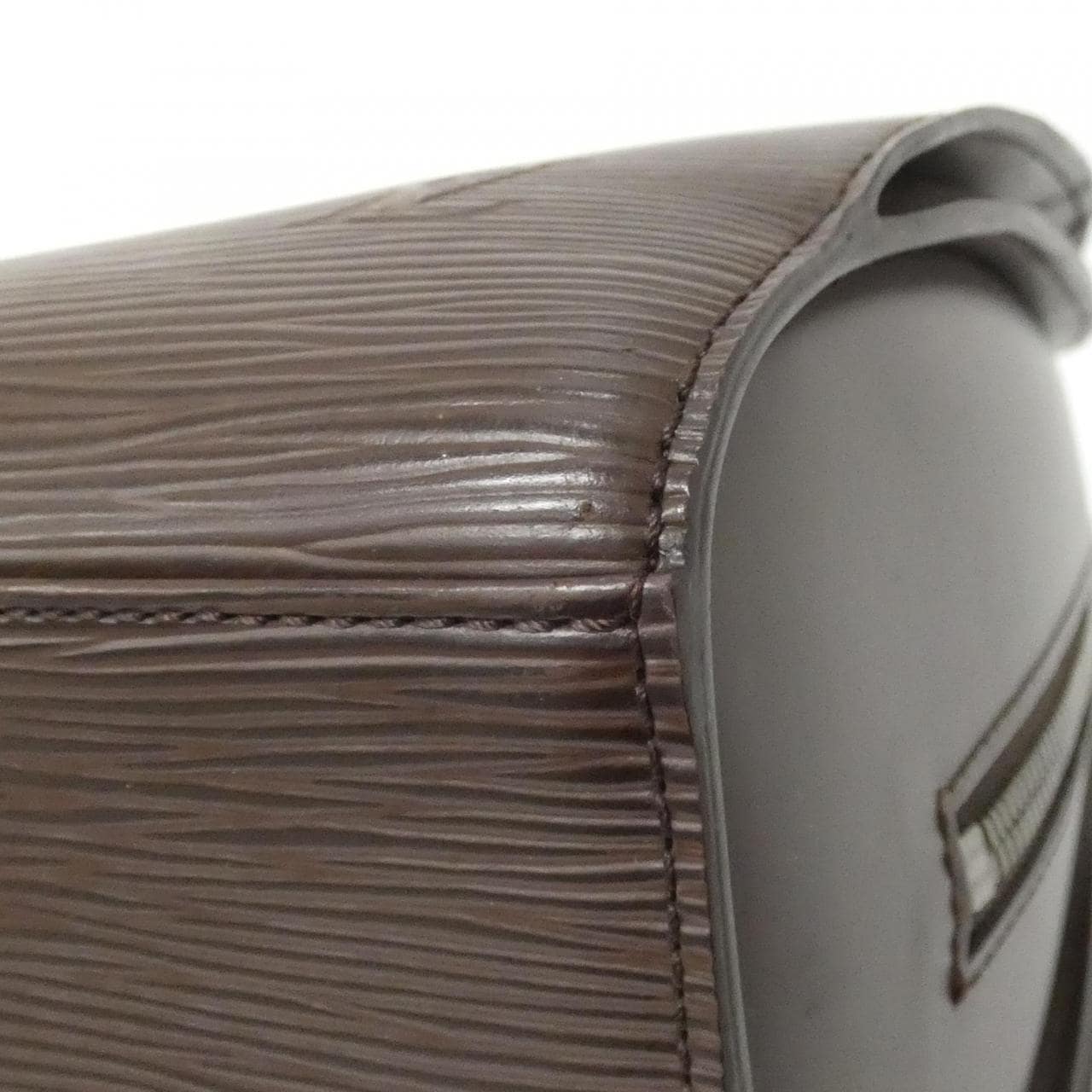 ルイヴィトン エピ ポンヌフ M5205D バッグ