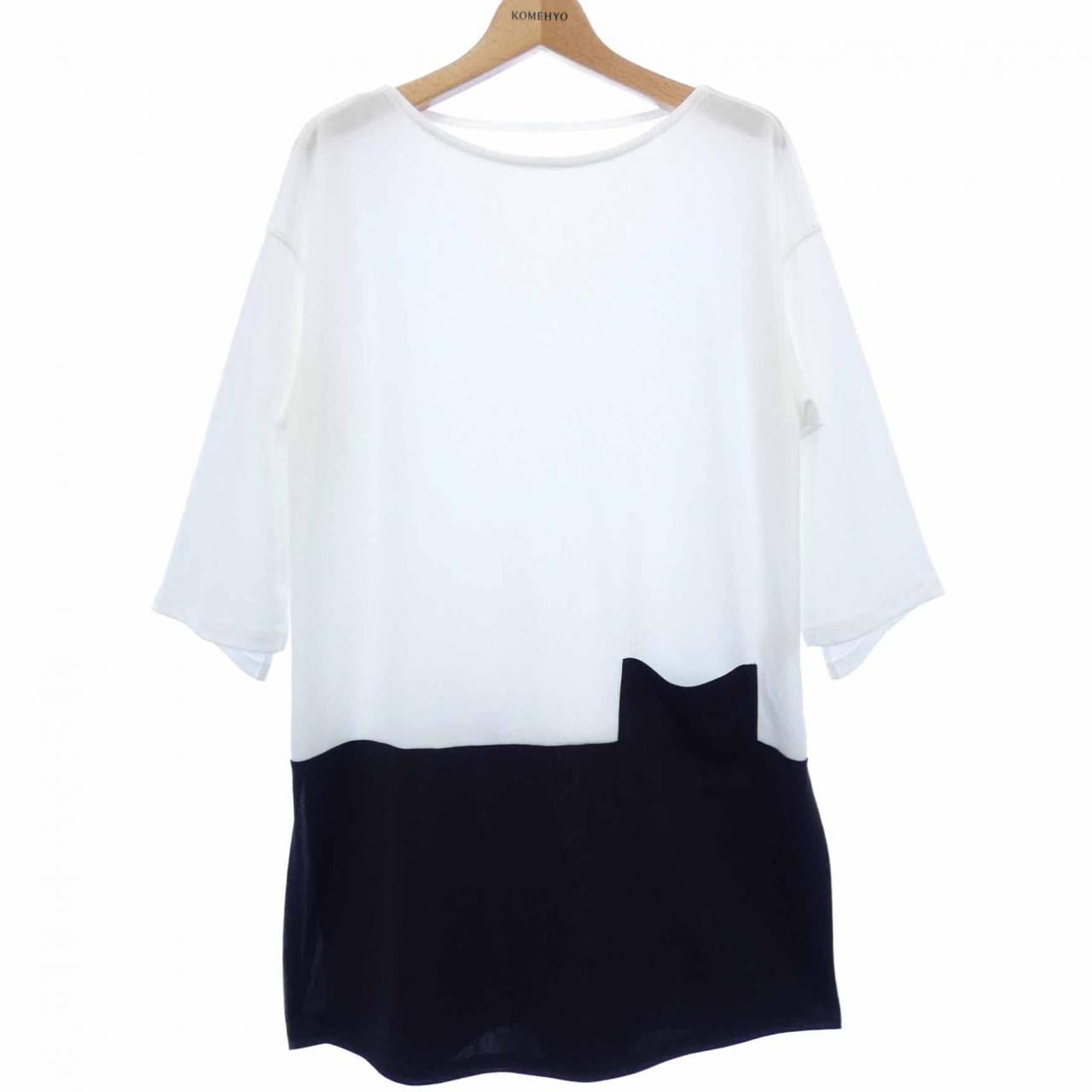 ヒロココシノ HIROKO KOSHINO トップス