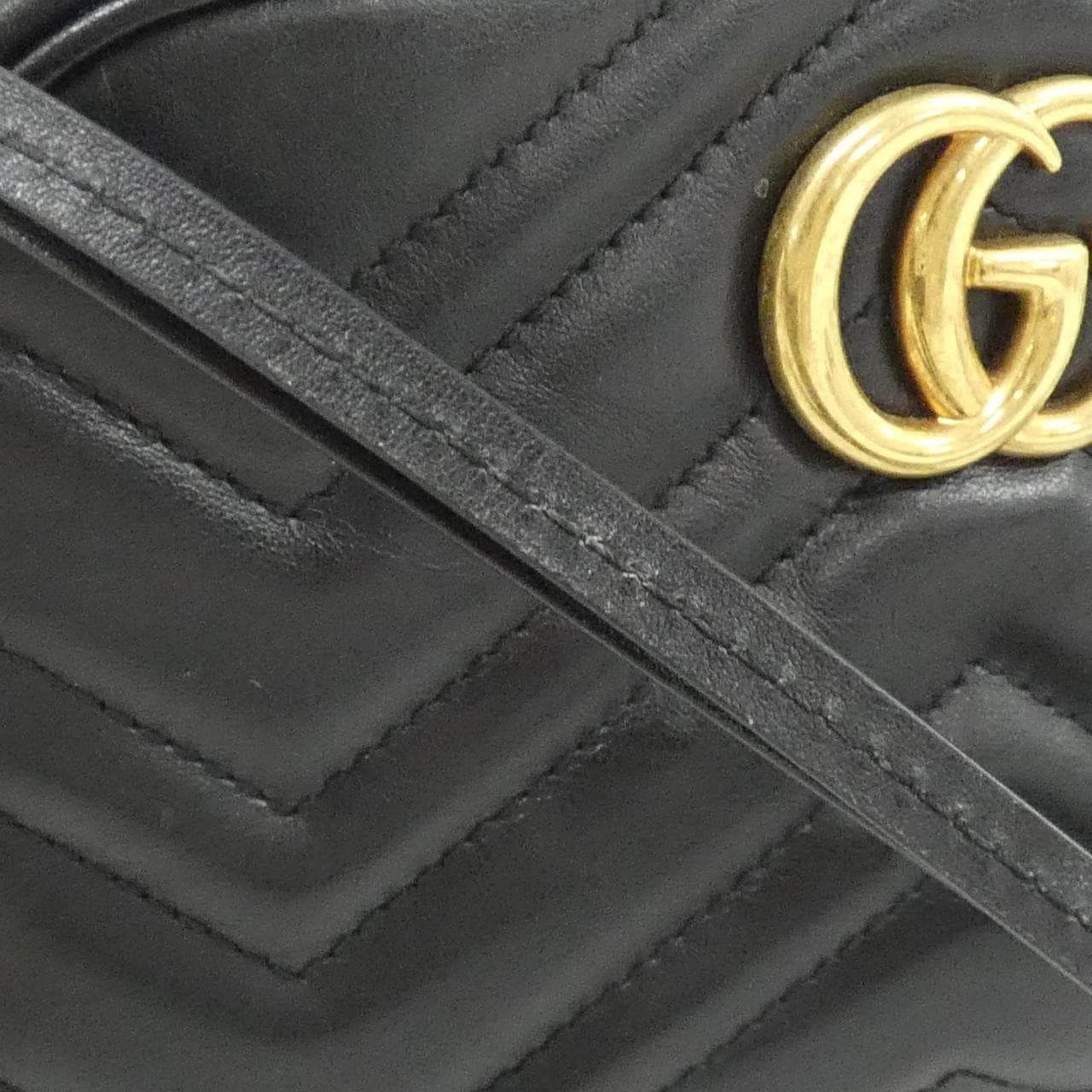 グッチ GG MARMONT 448065 DTD1T ショルダーバッグ