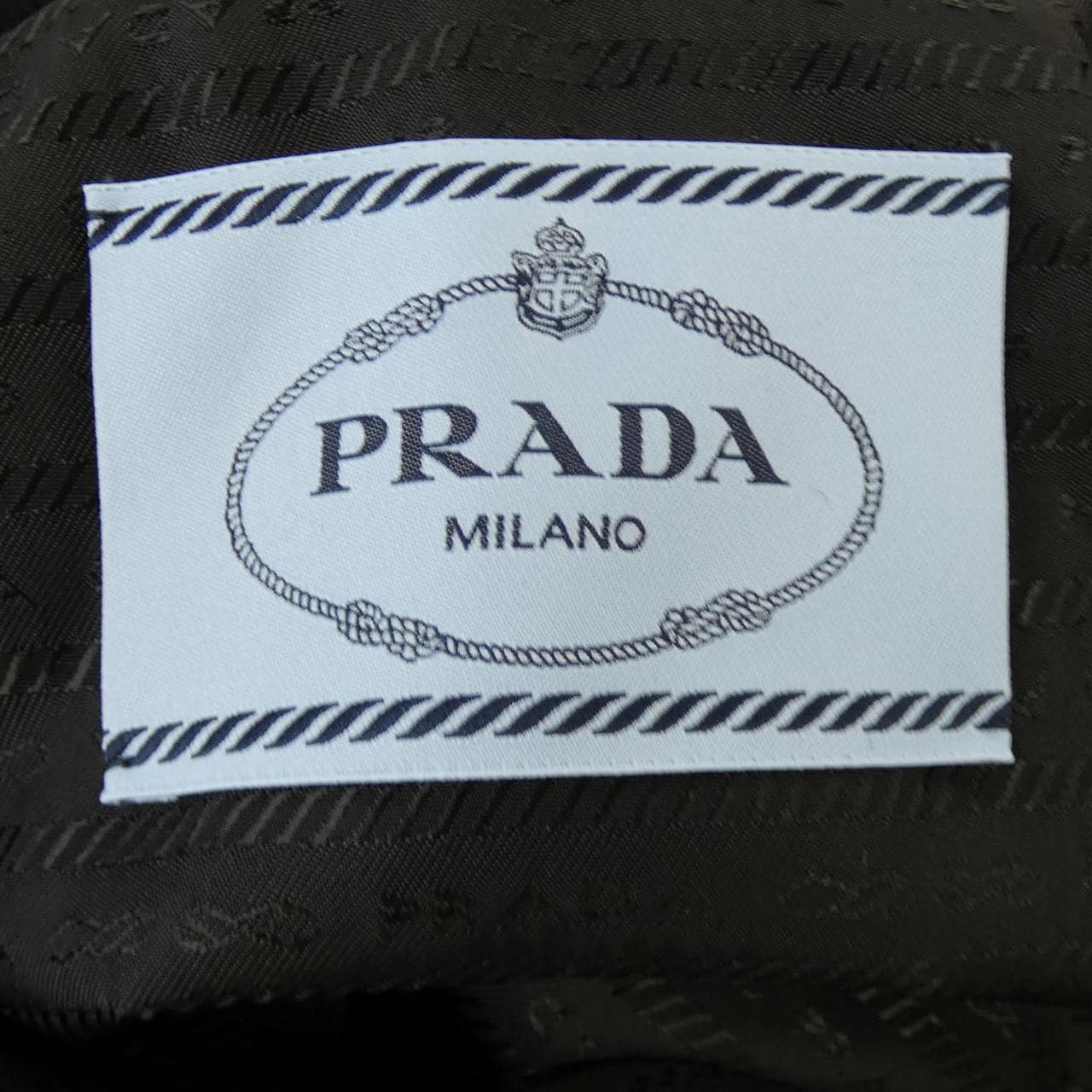 プラダ PRADA コート