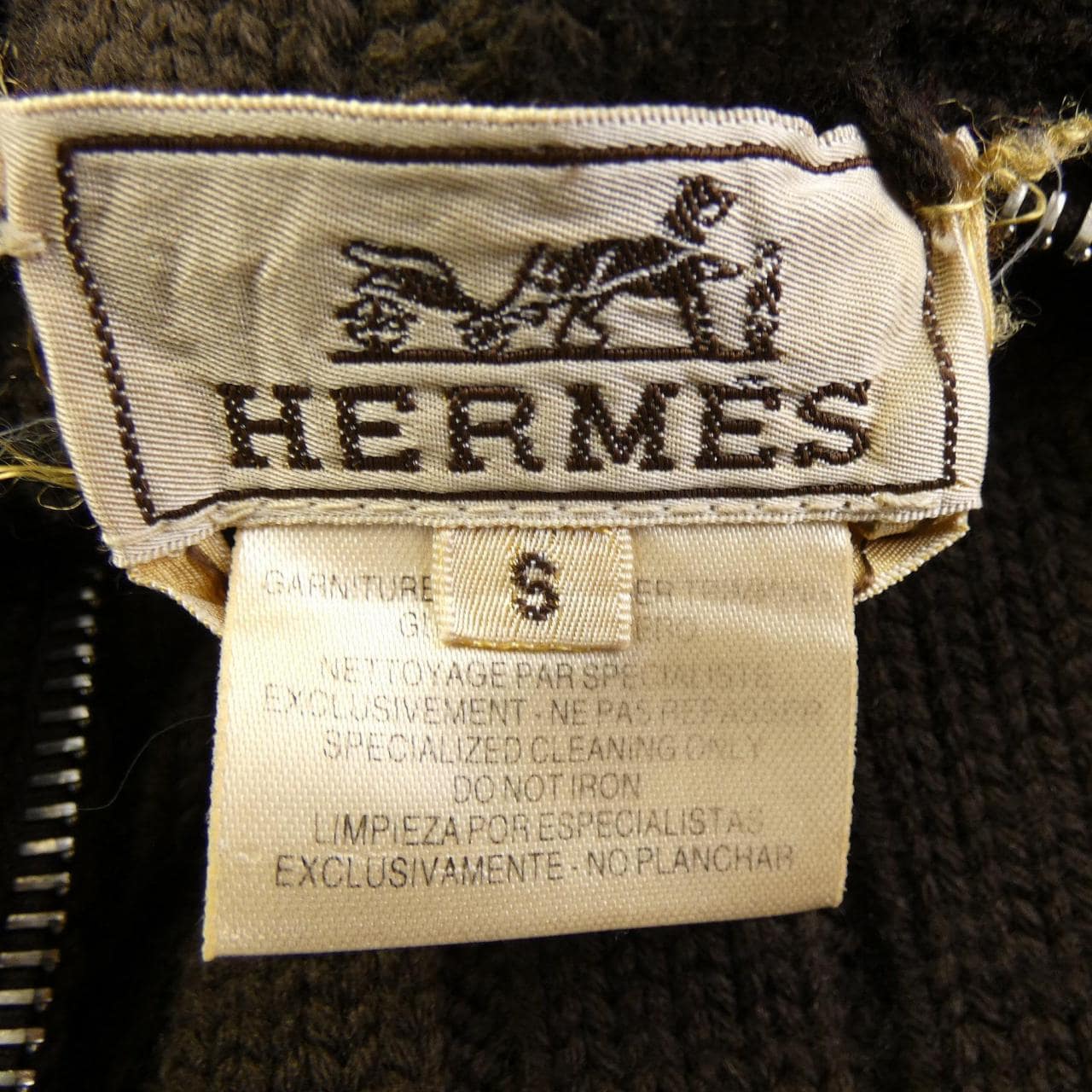 エルメス HERMES カーディガン