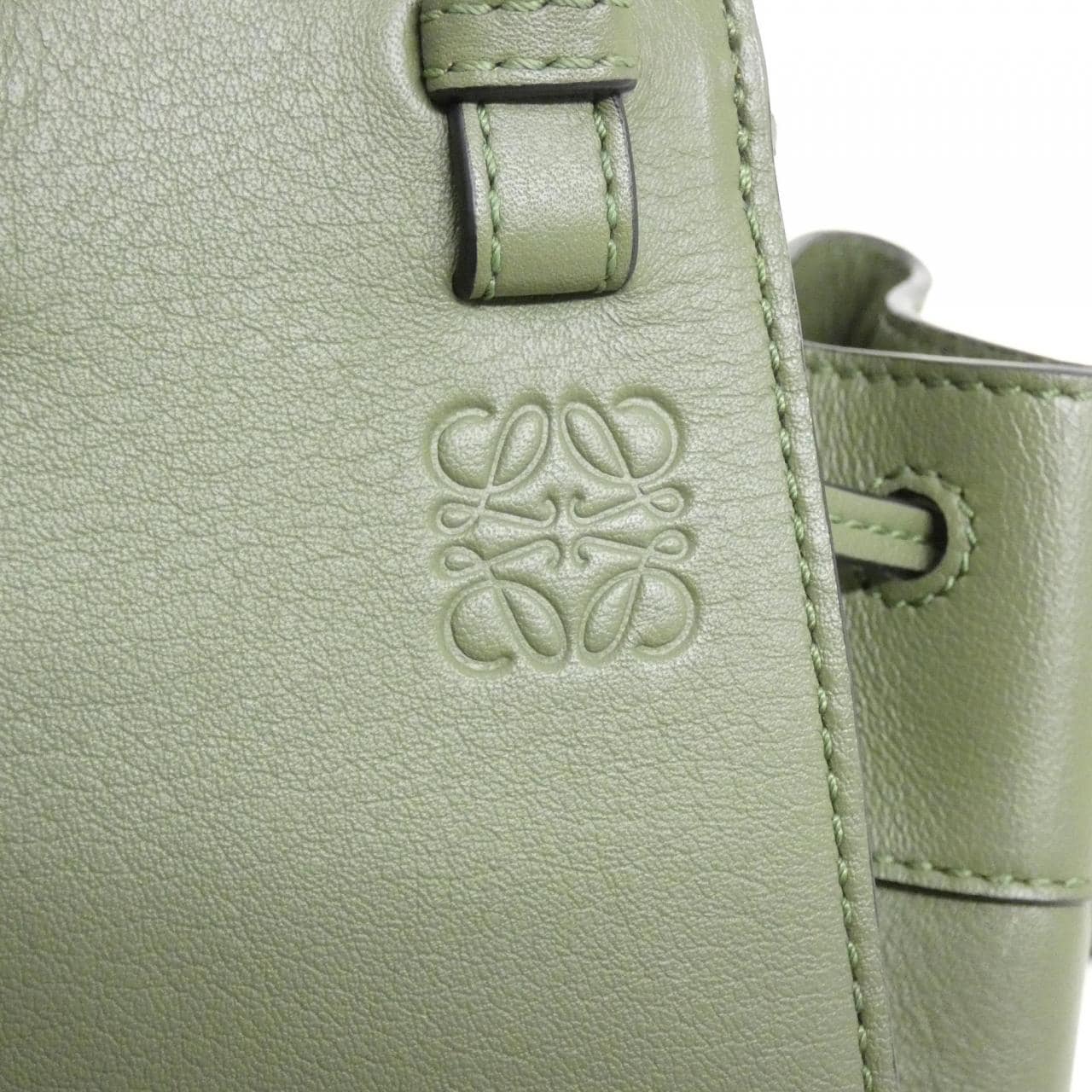 Loewe Hammock Drawstring Mini 314 30 V07 Shoulder Bag
