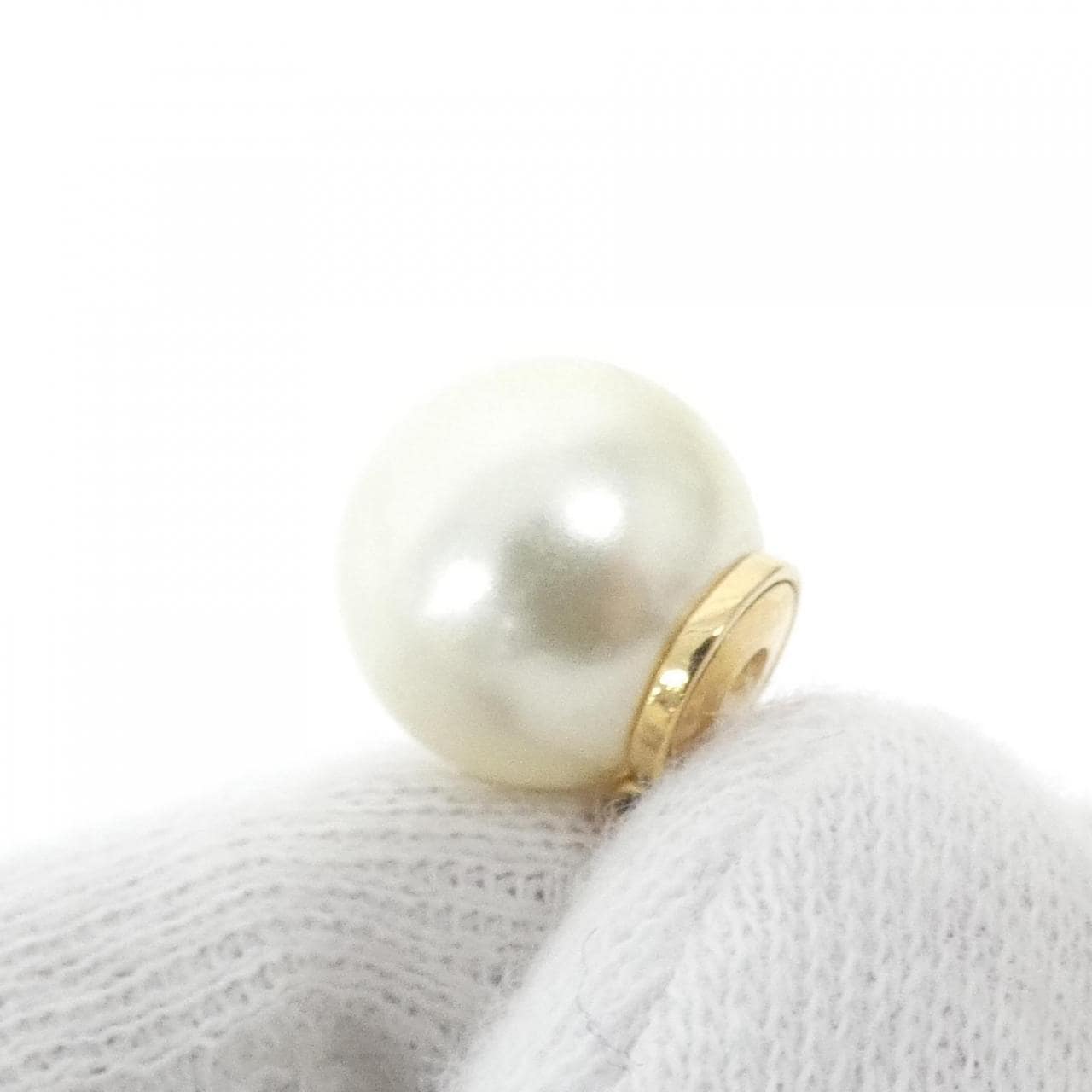 クリスチャンディオール ディオール トライバル E1270TRICY ピアス