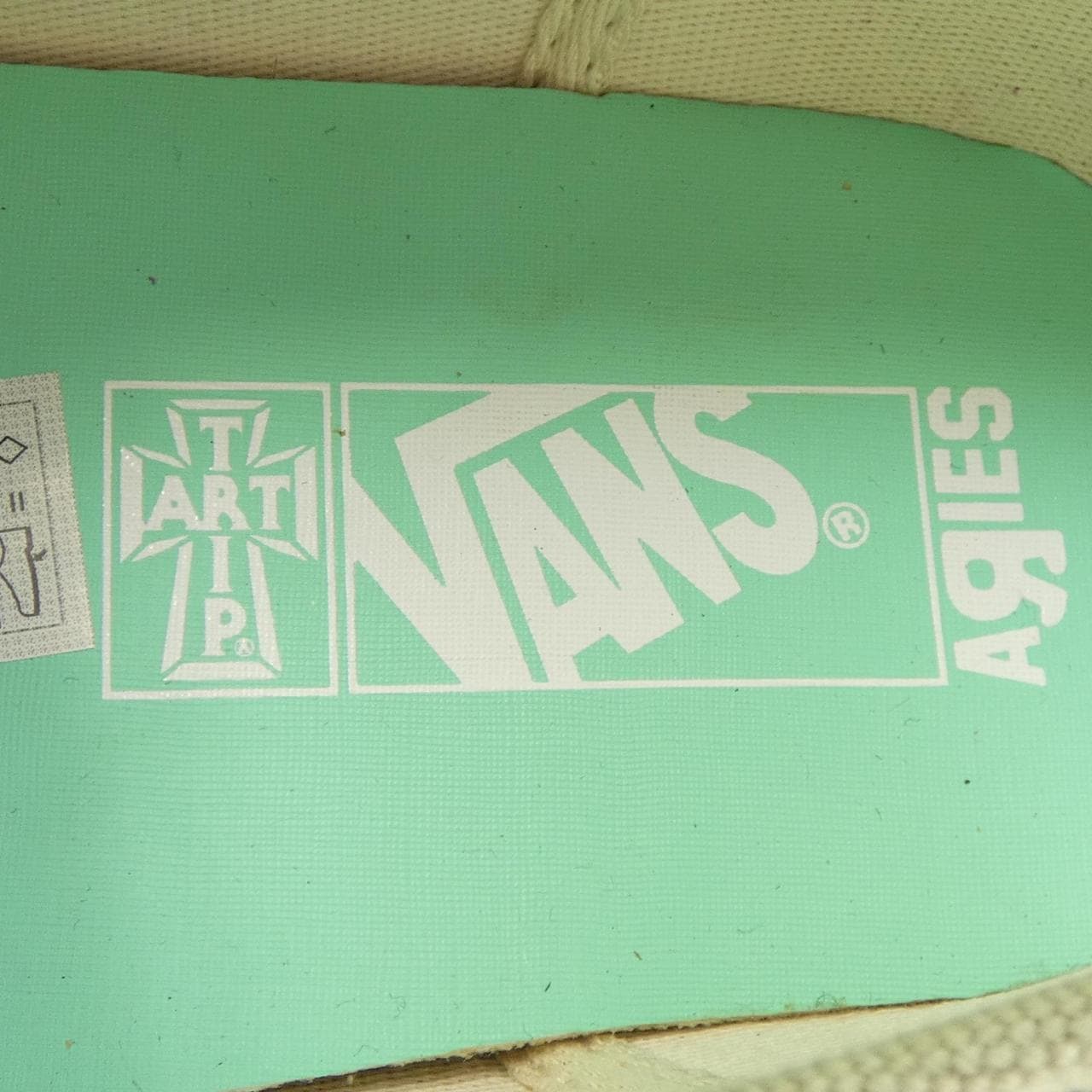 バンズ VANS スニーカー