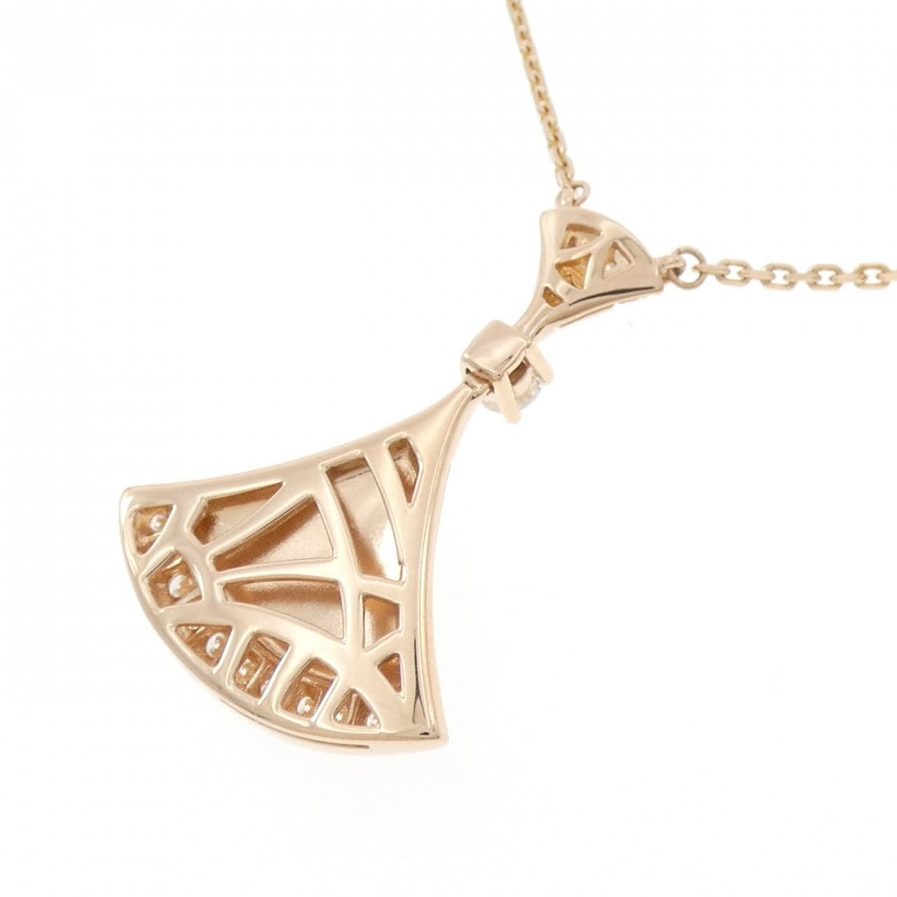 ブルガリ ディーヴァ ドリーム ネックレス