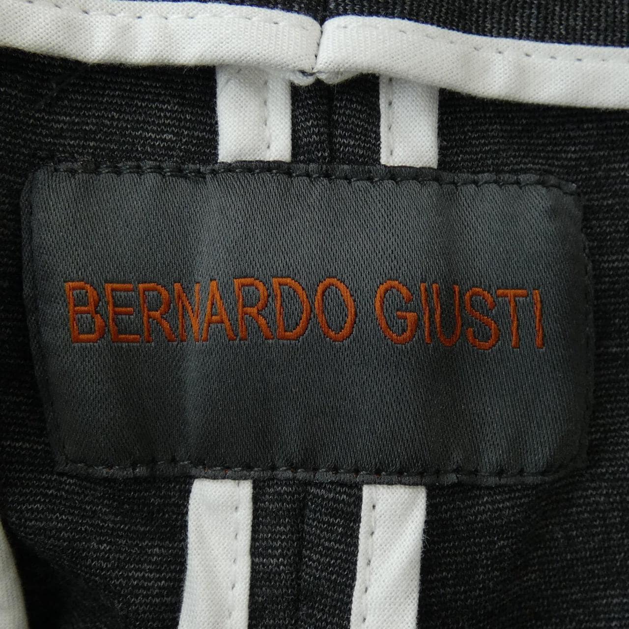 ベルナルド ジュスティ BERNARDO GIUSTI パンツ