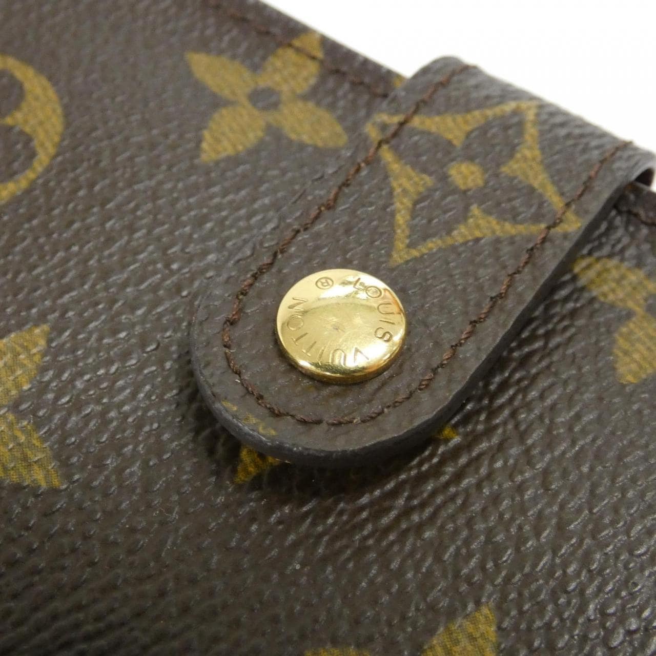 ルイヴィトン モノグラム コンパクト ジップ M61667 財布