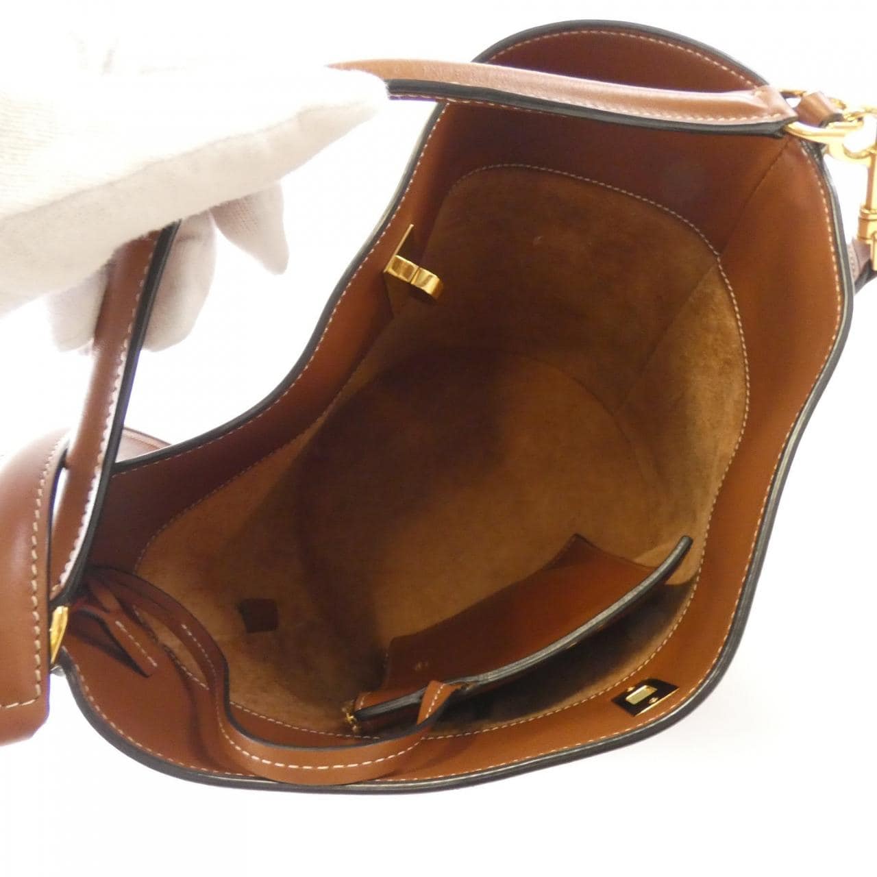 セリーヌ バケット 16 195573CR4 バッグ