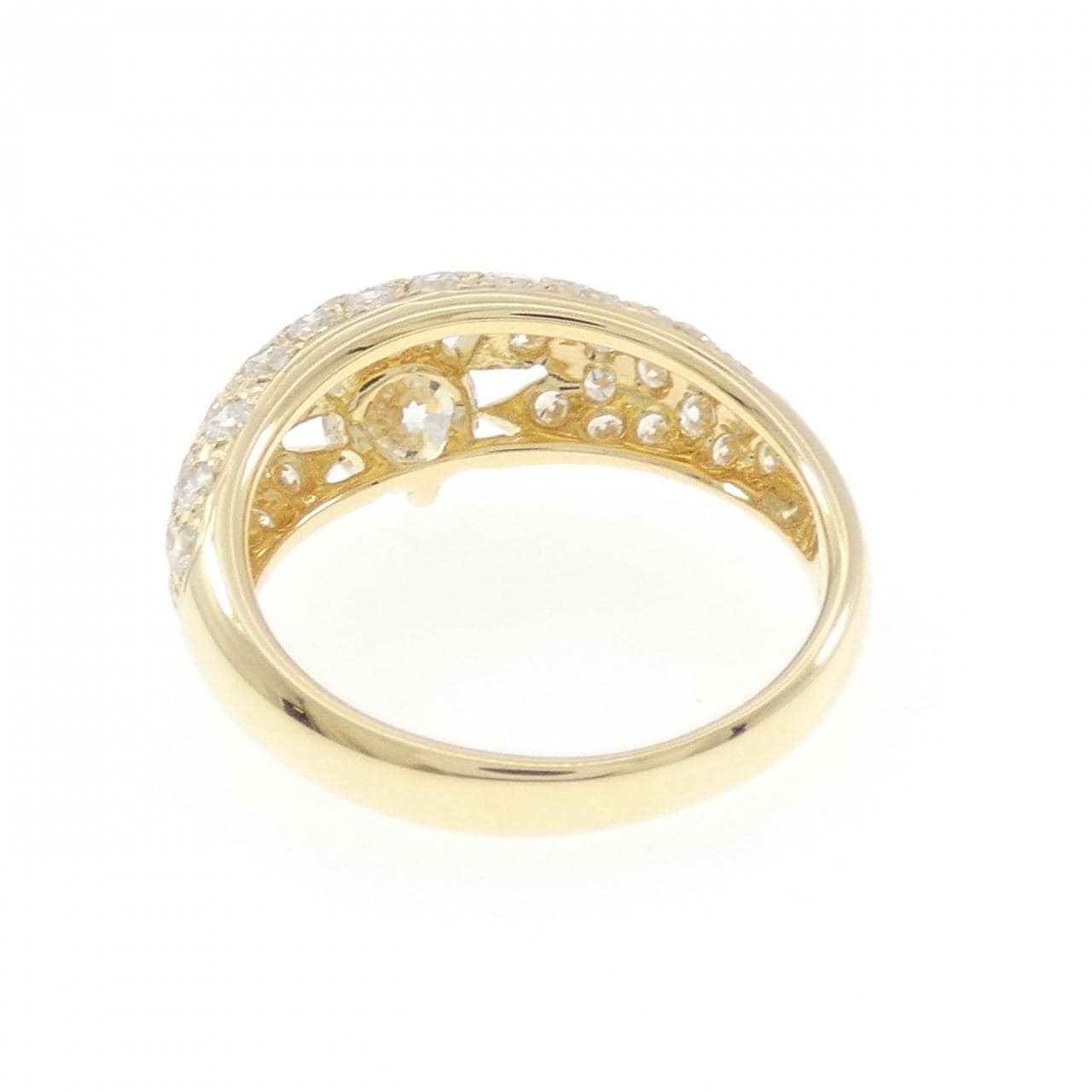 750YG パヴェ ダイヤモンド リング 0.62CT
