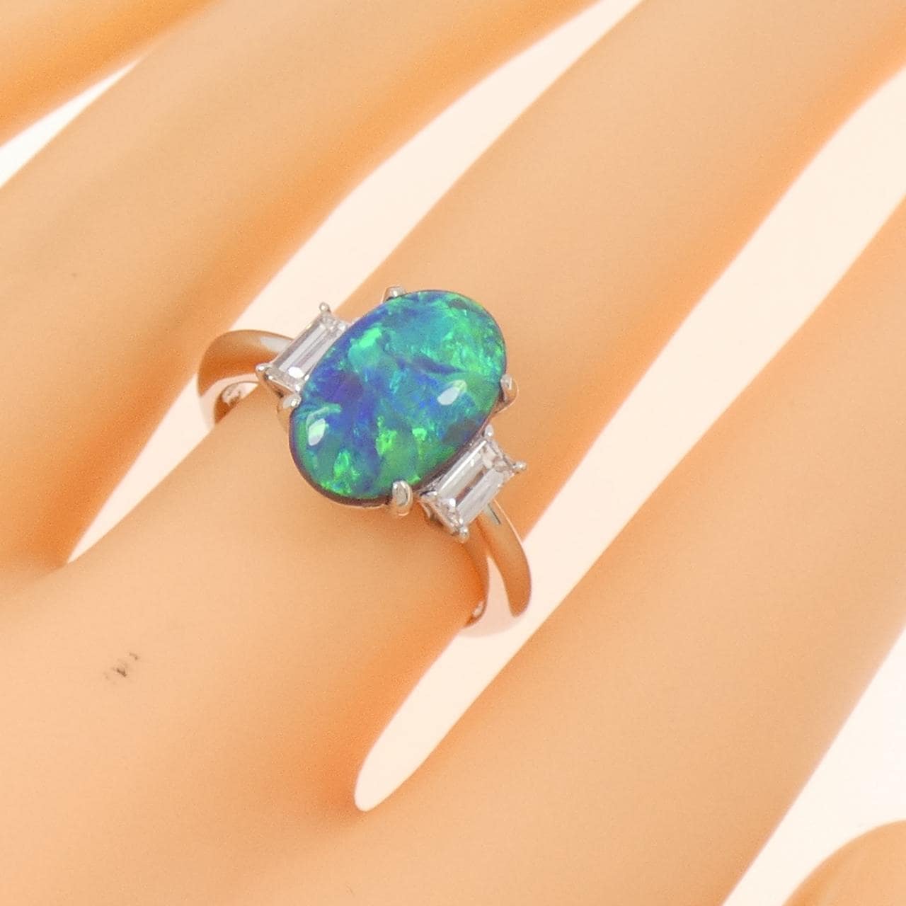 PT900 ブラックオパール リング 2.78CT
