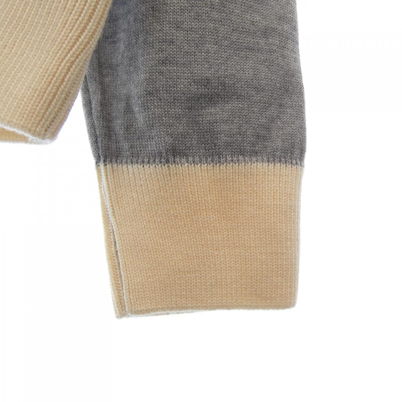 メゾンキツネ MAISON KITSUNE HU00542KT1036 カーディガン