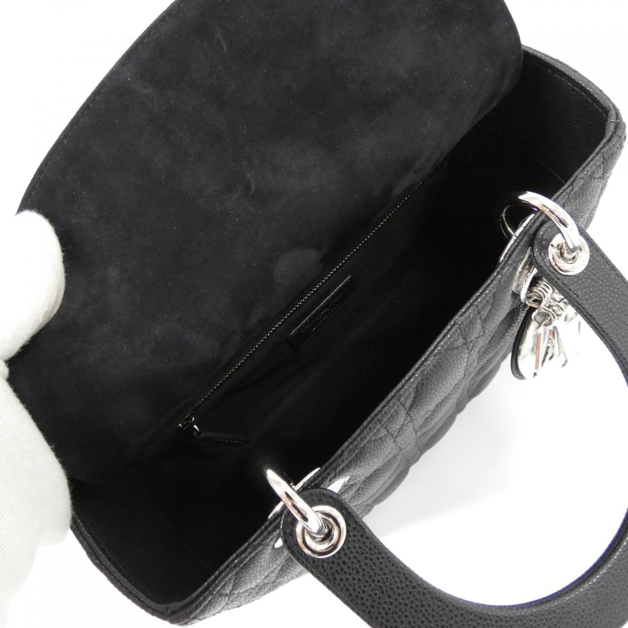 【新品】クリスチャンディオール レディ ディオール ミディアム M0565PWRT バッグ