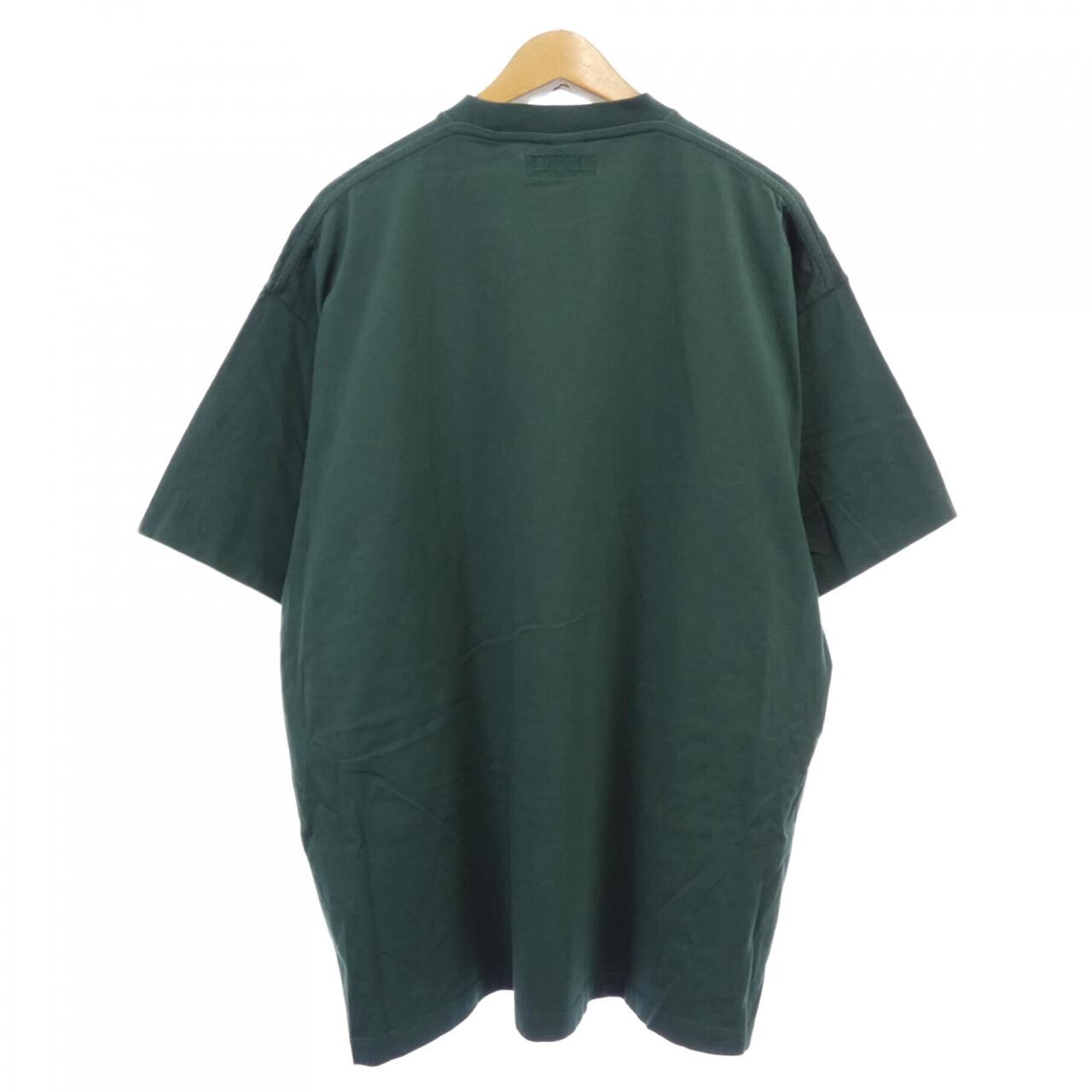 ヴェトモン VETEMENTS UE52TR120V UNISEX Tシャツ