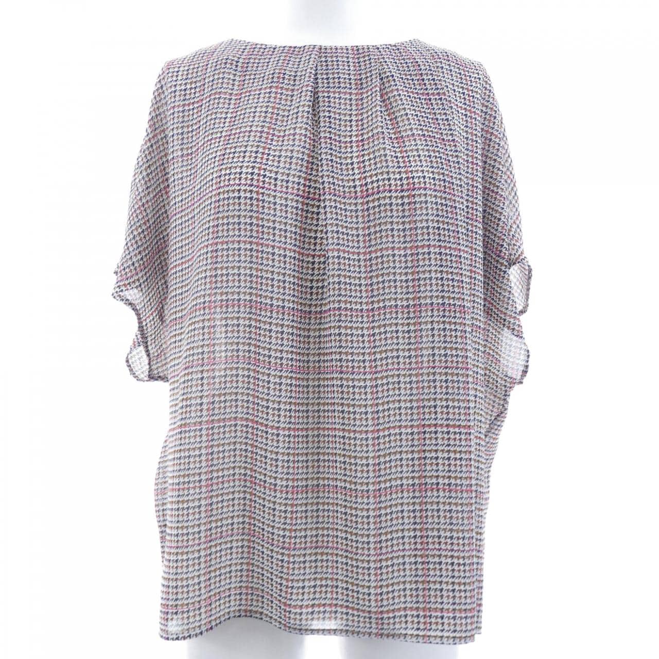 アクアスキュータム Aquascutum トップス