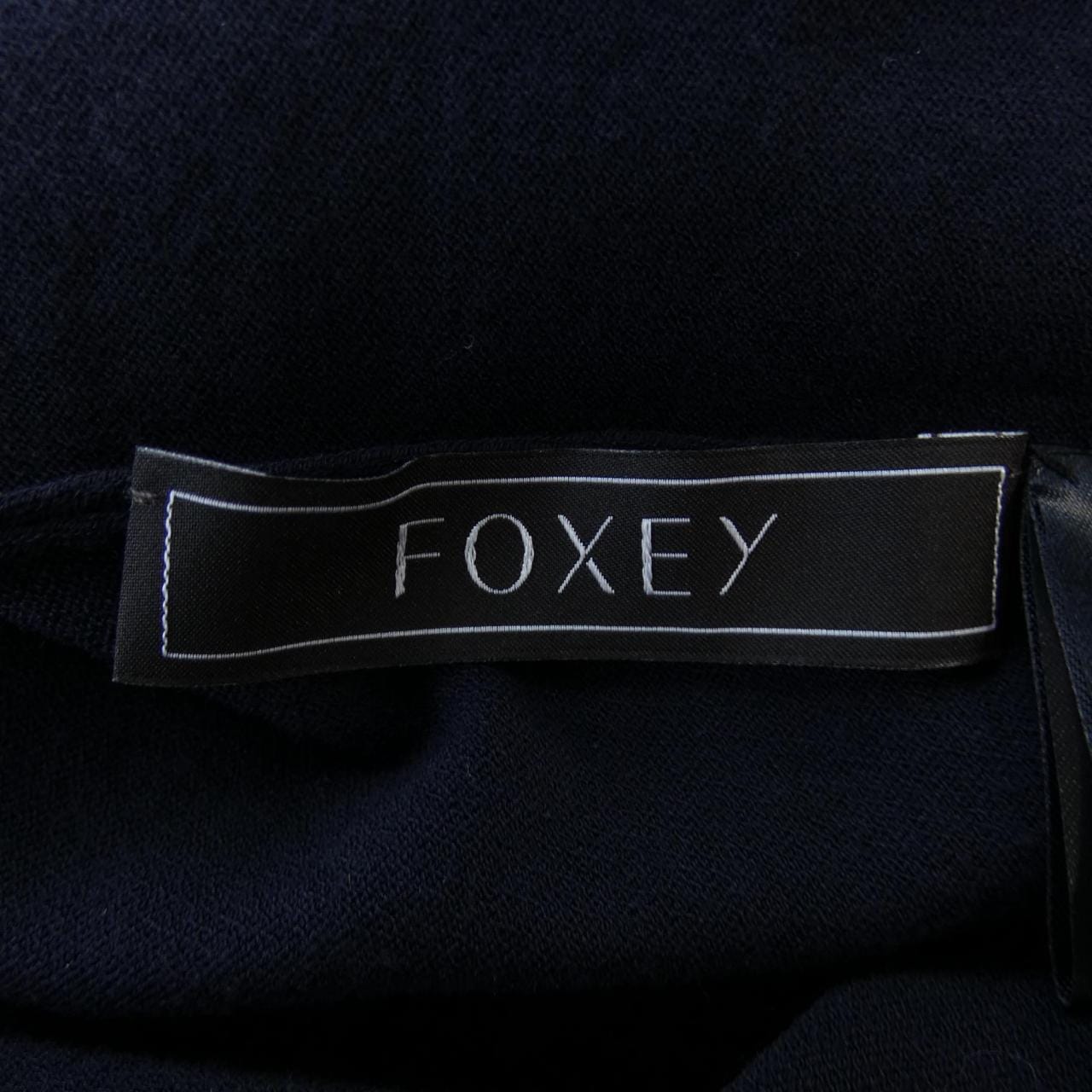 フォクシー FOXEY トップス