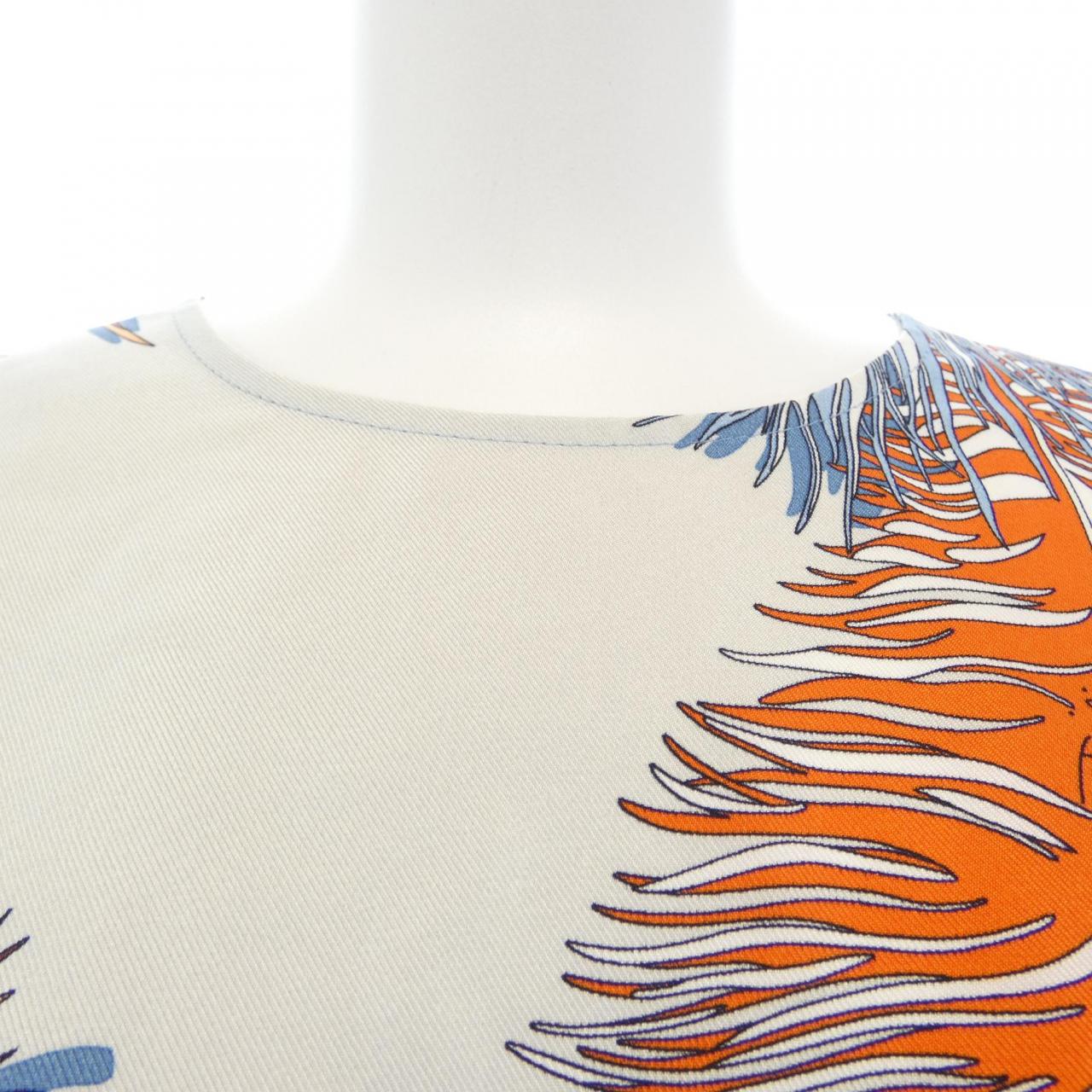 エミリオプッチ EMILIO PUCCI トップス