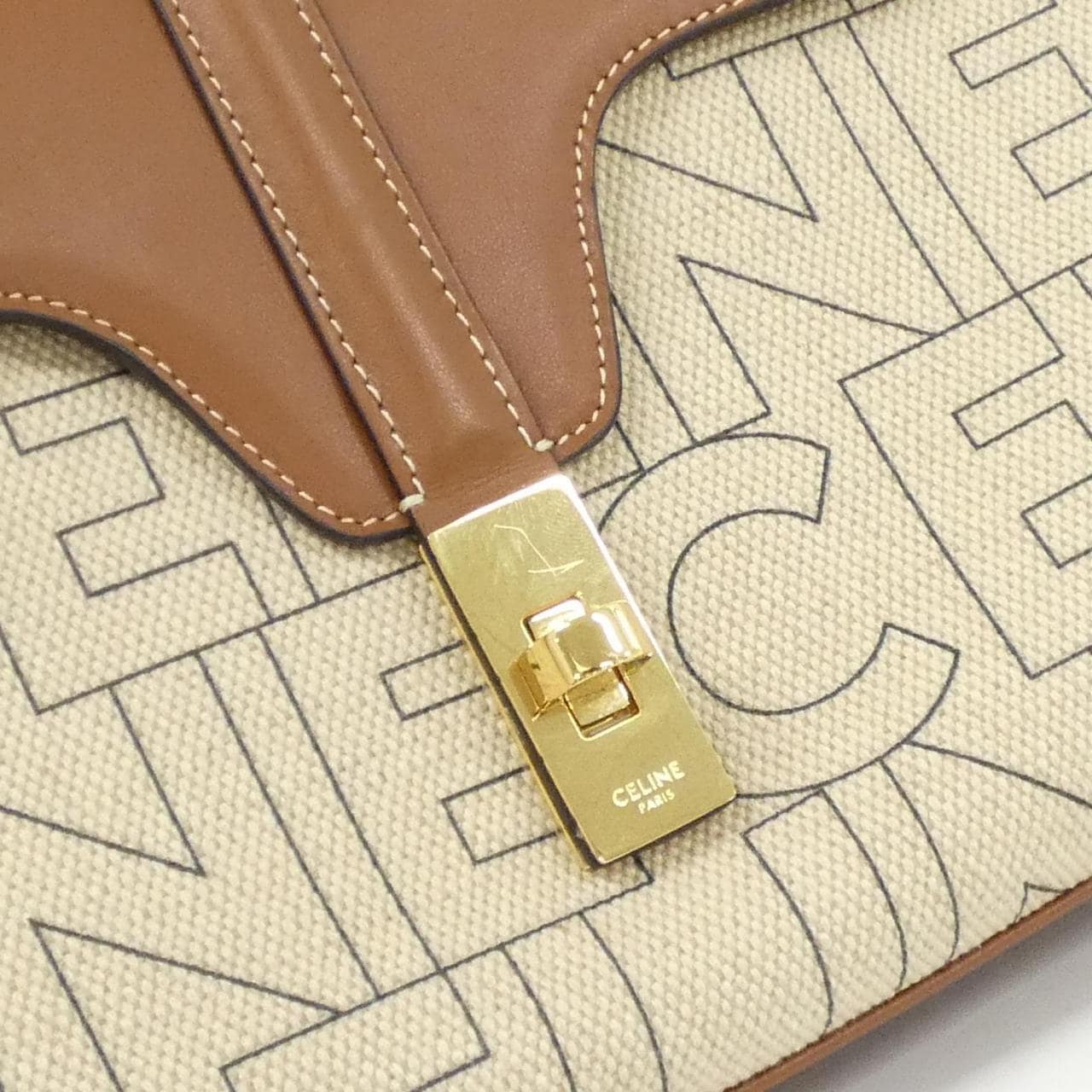 セリーヌ ティーン ソフト16 196852ERG ショルダーバッグ