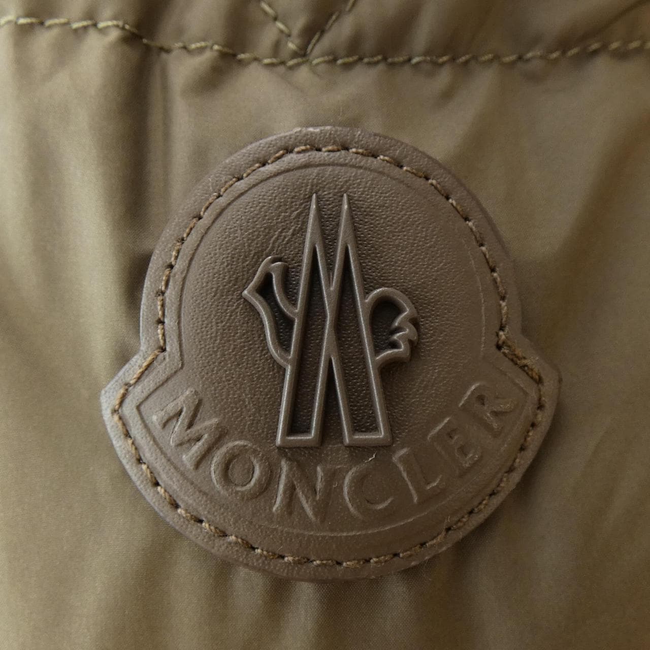 MONCLER蒙克勒羽绒服