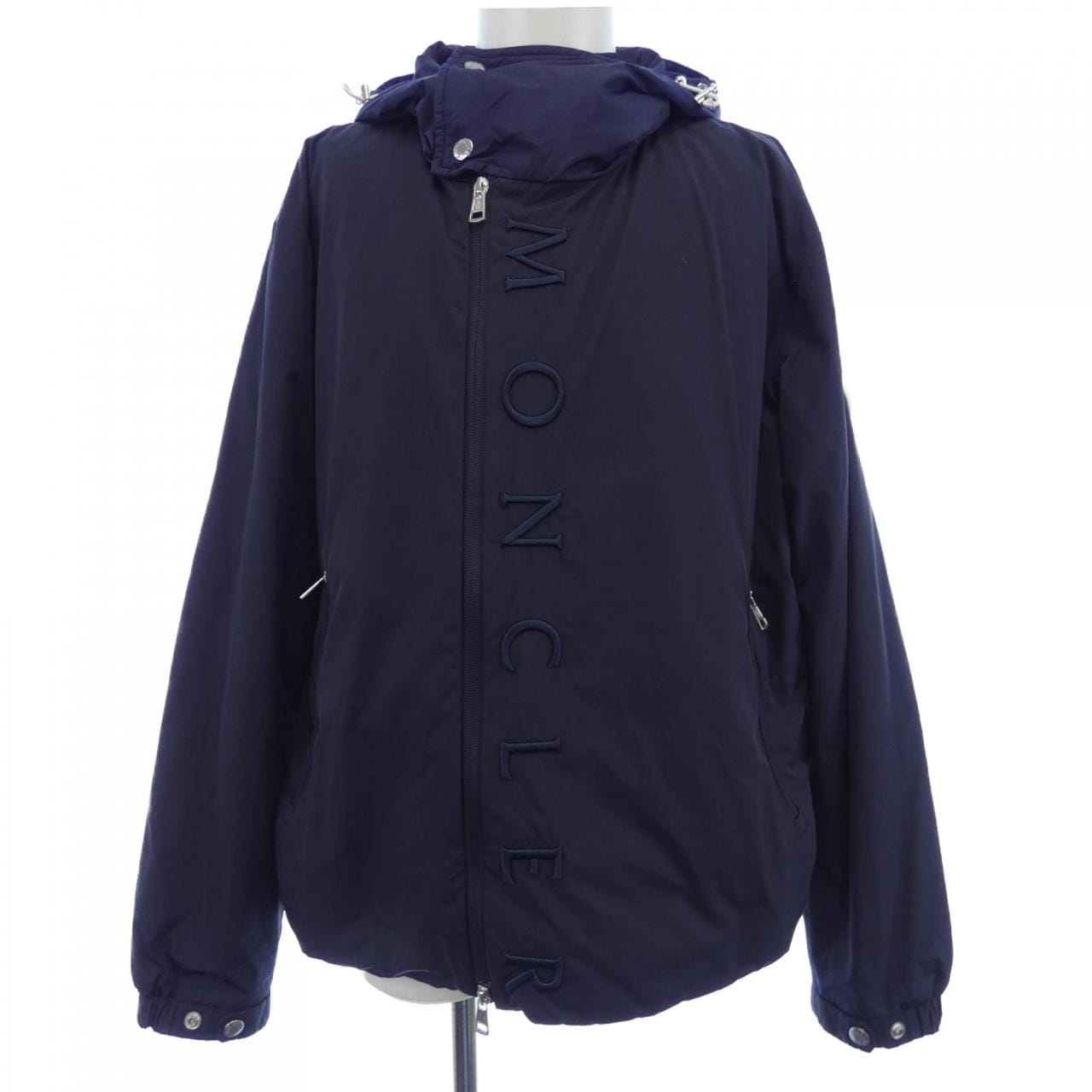 モンクレール MONCLER ダウンジャケット