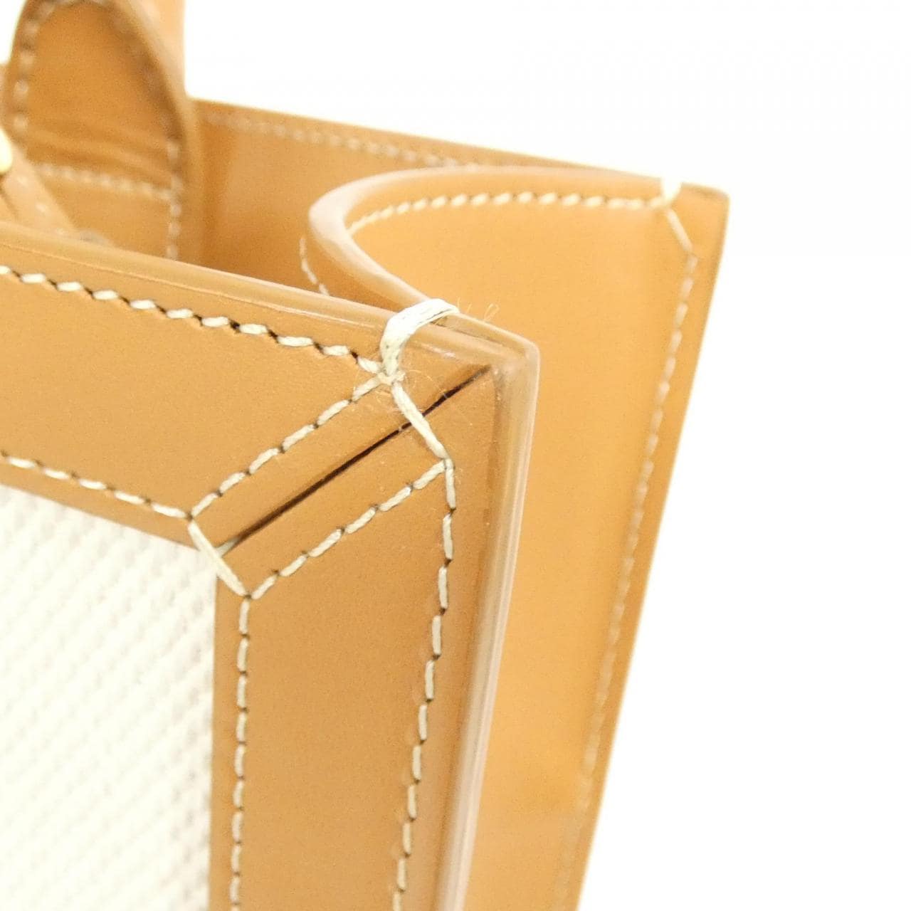 セリーヌ スモール バーティカル セリーヌ カバ 192082BNZ バッグ