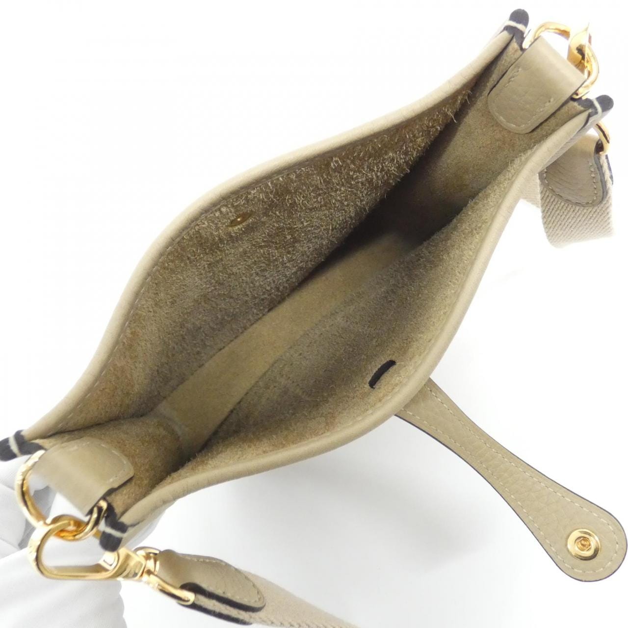 エルメス マキシキャドリーユ エヴリン アマゾン 16cm 069426CC ショルダーバッグ